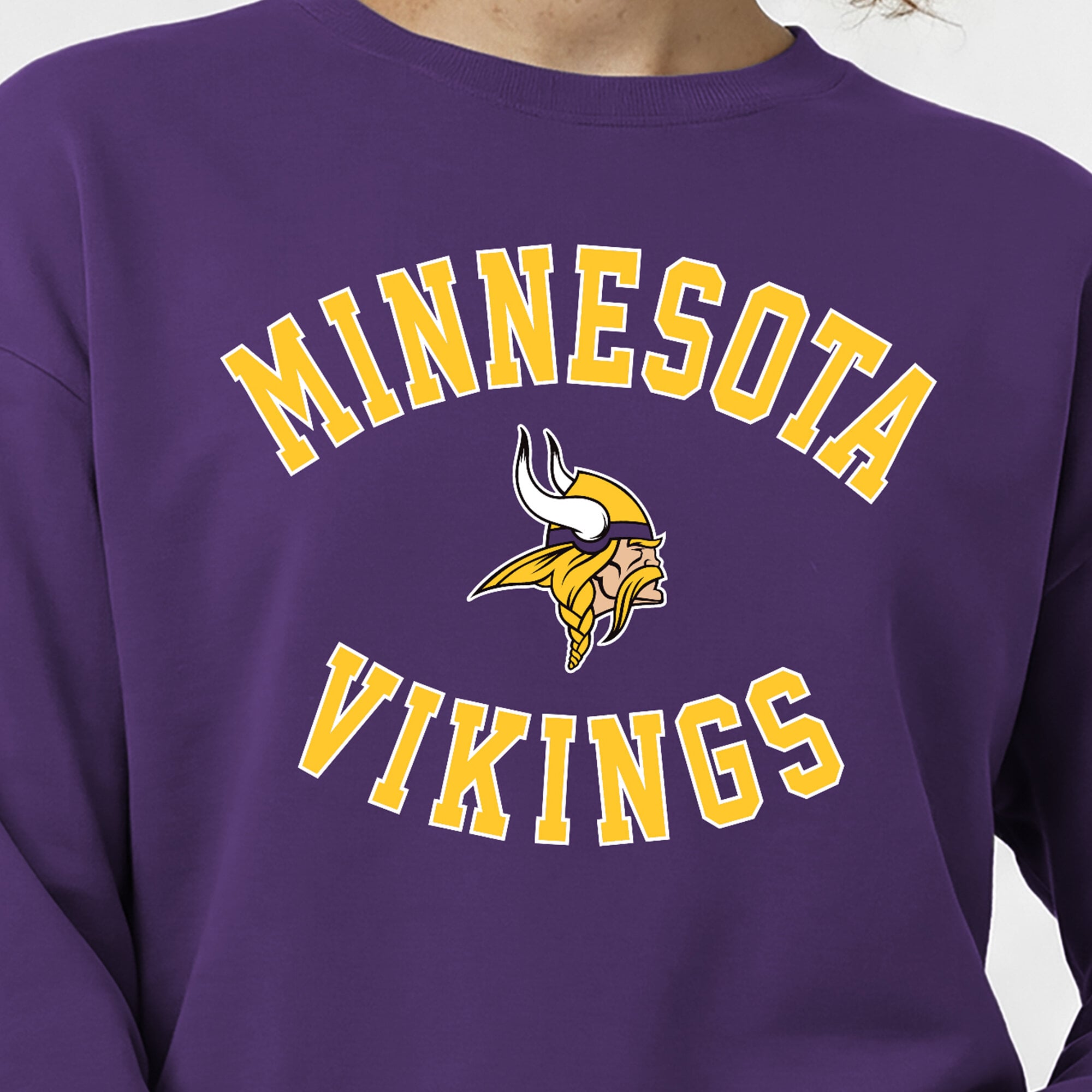 Women's Champion Purple Minnesota Vikings Heart & Soul Powerblend Sweatshirt
