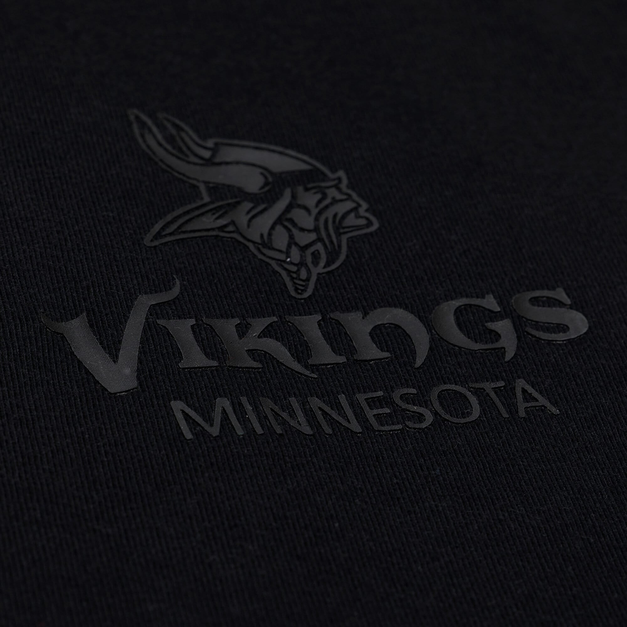 Women's Mitchell & Ness Minnesota Vikings Core Essentials Micro Logo Boxy Crop T-Shirt