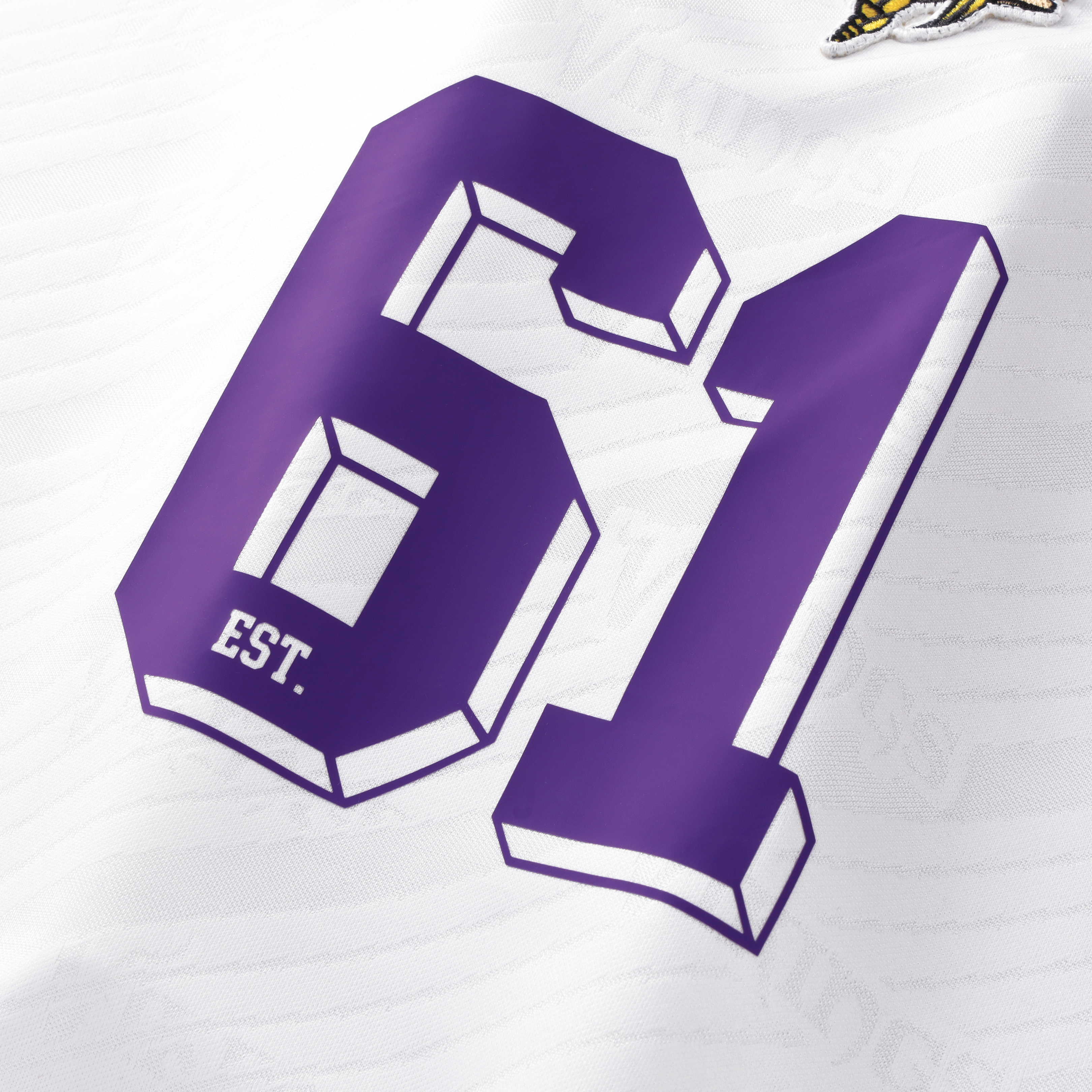 T-shirt de supporter Youth Fanatics blanc Minnesota Vikings à col en V