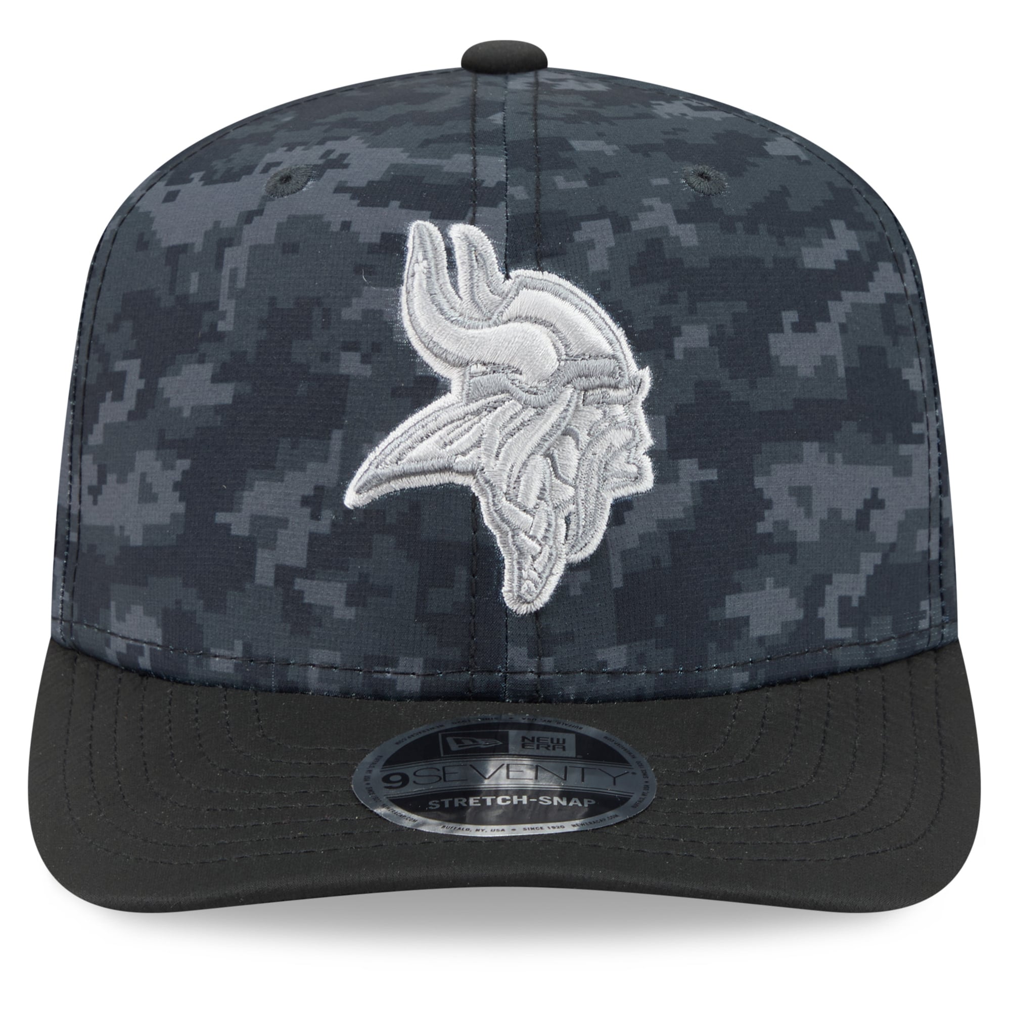 Casquette ajustable New Era noire Minnesota Vikings 2026 Salute To Service 9SEVENTY pour jeunes