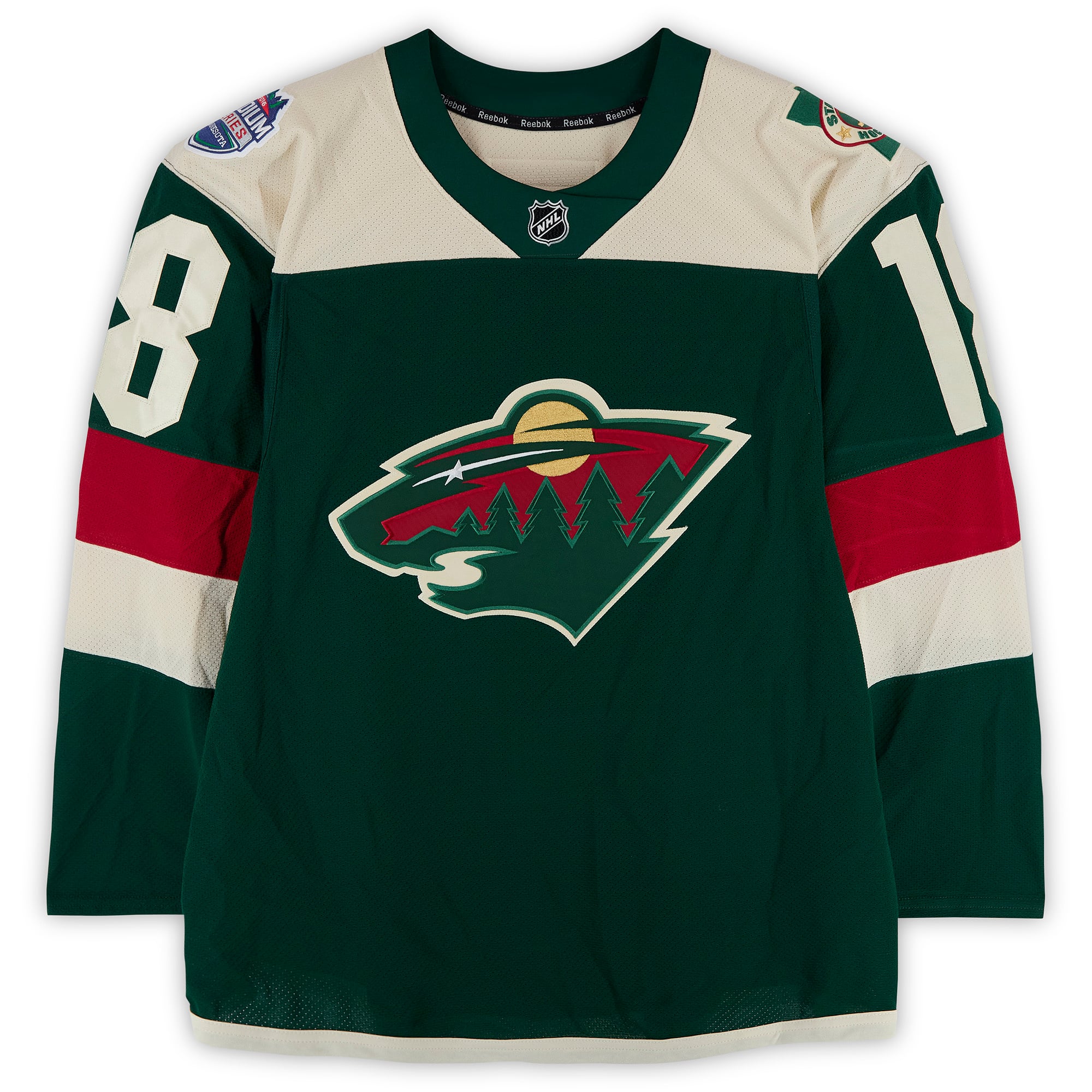 Maillot vert n° 18 porté par Ryan Carter (Minnesota Wild) lors du match d'entraînement contre les Blackhawks de Chicago le 21 février 2016