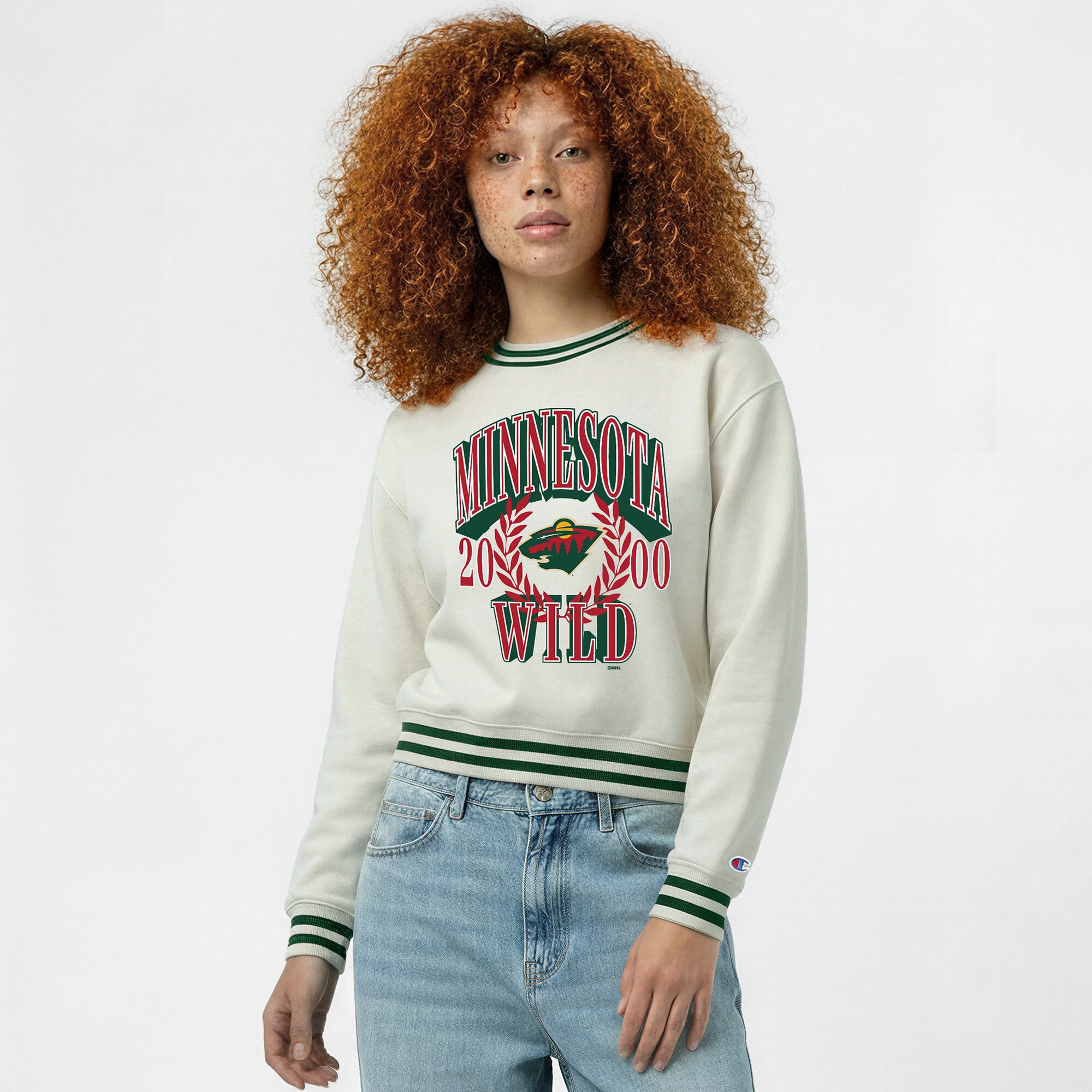 Women's Champion  Cream Minnesota Wild Bold Laurels Reverse Weave Yarn Sweatshirt