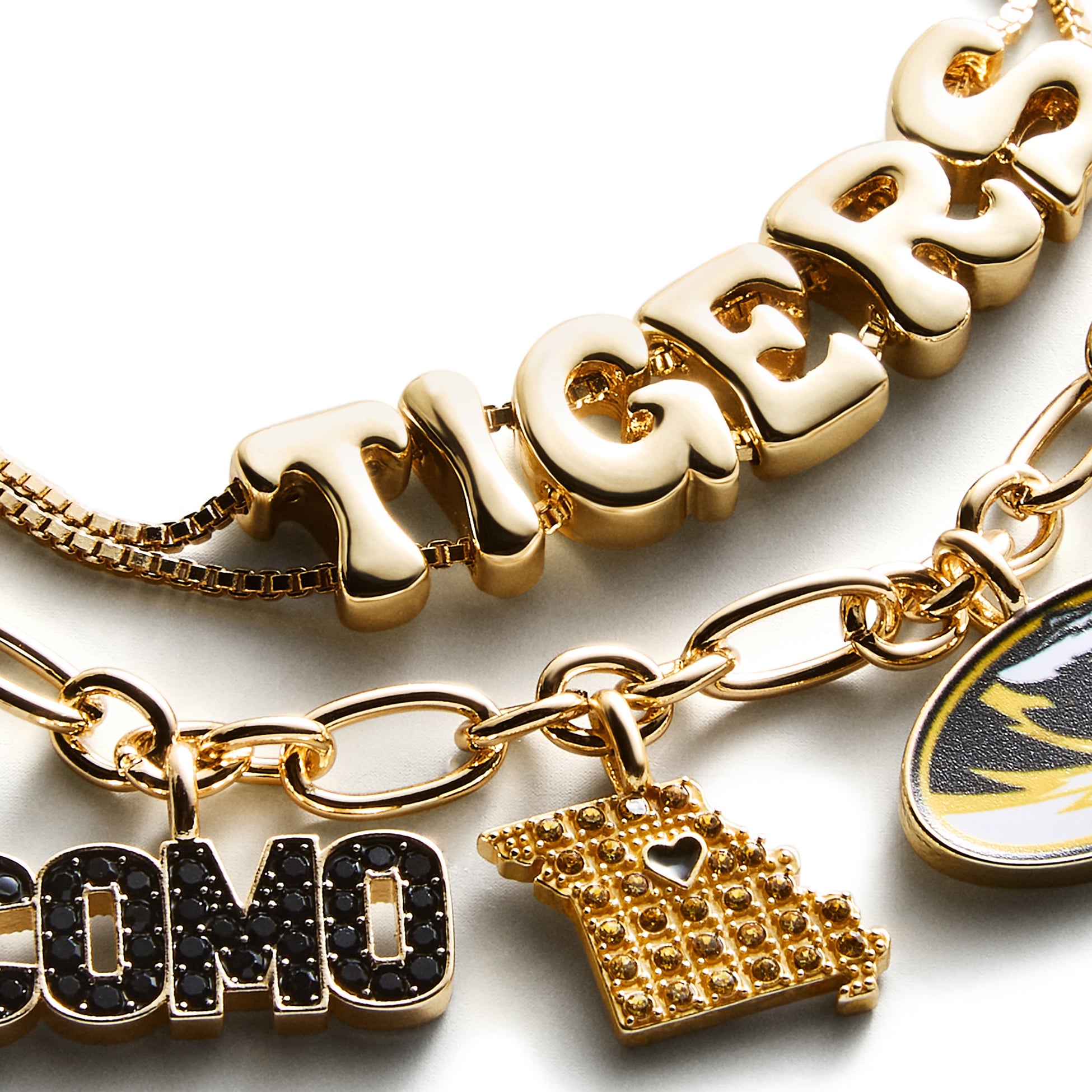 Ensemble de deux bracelets BaubleBar Missouri Tigers avec breloques délicates et slogan