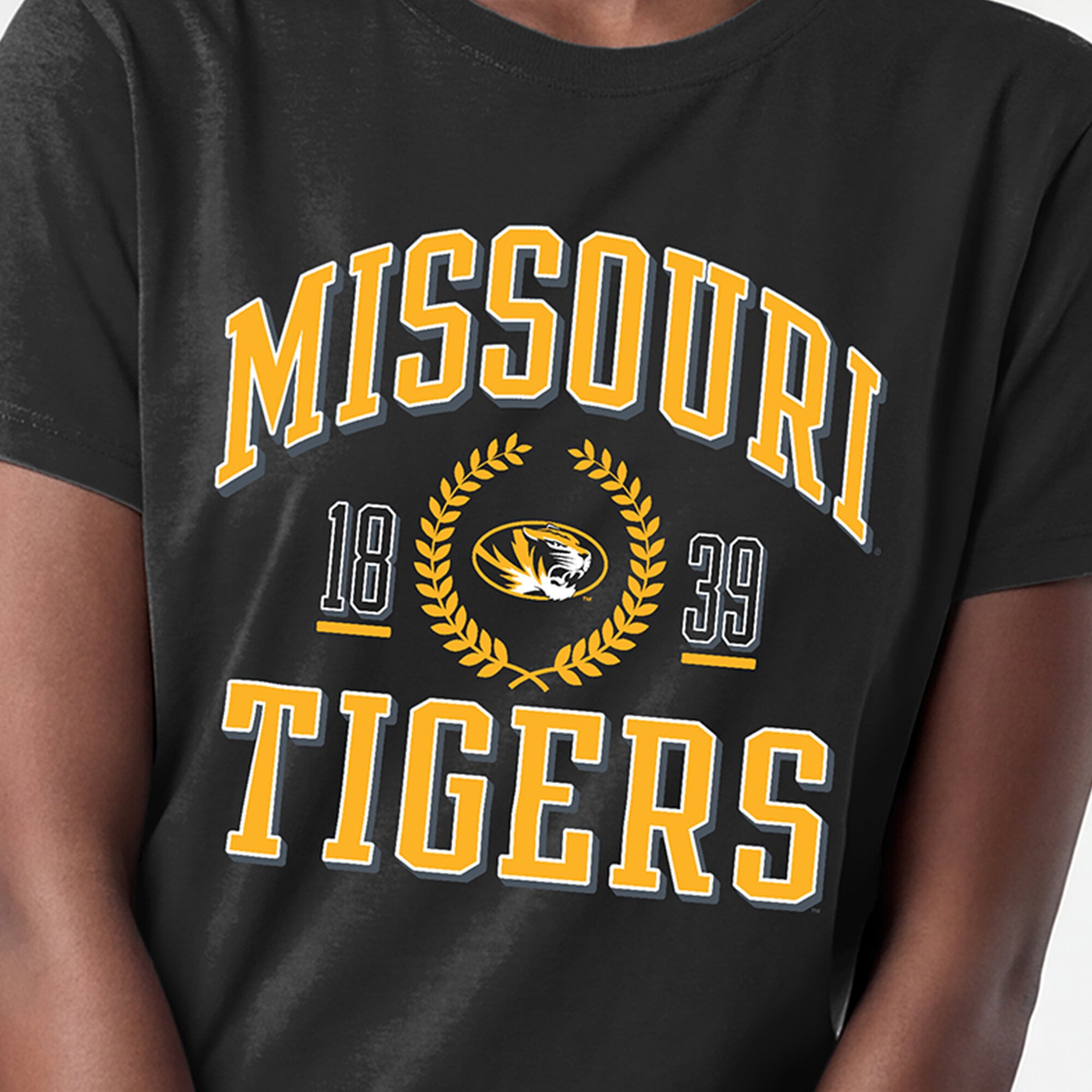 T-shirt de style vie Champion Black Missouri Tigers pour femmes
