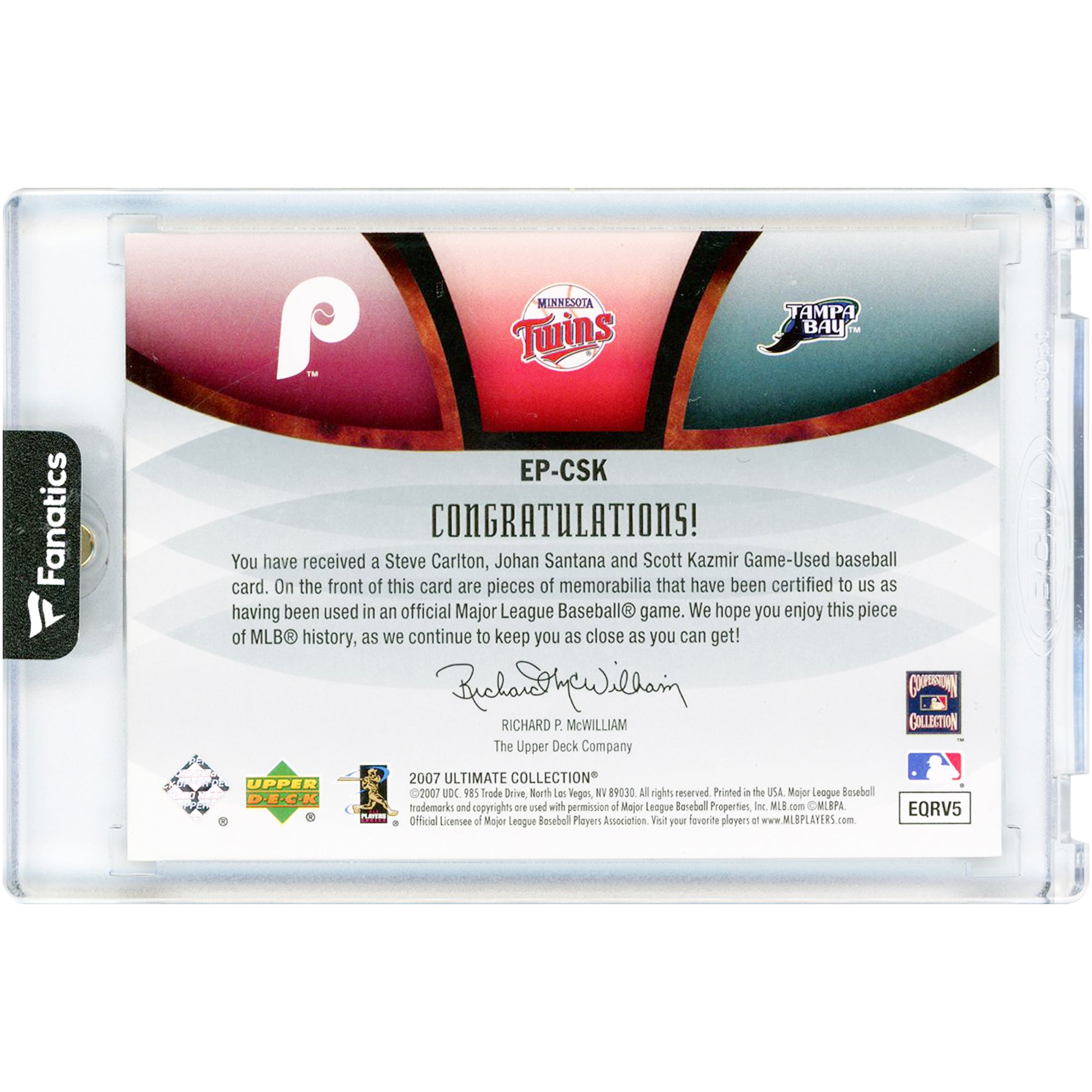 Steve Carlton, Johan Santana et Scott Kazmir, Collection Ultimate 2007 Upper Deck, Écussons de l'Ensemble Ultime, Reliques de Maillot Porté en Match, Couleur 8, Carte #EP-CSK #3/15