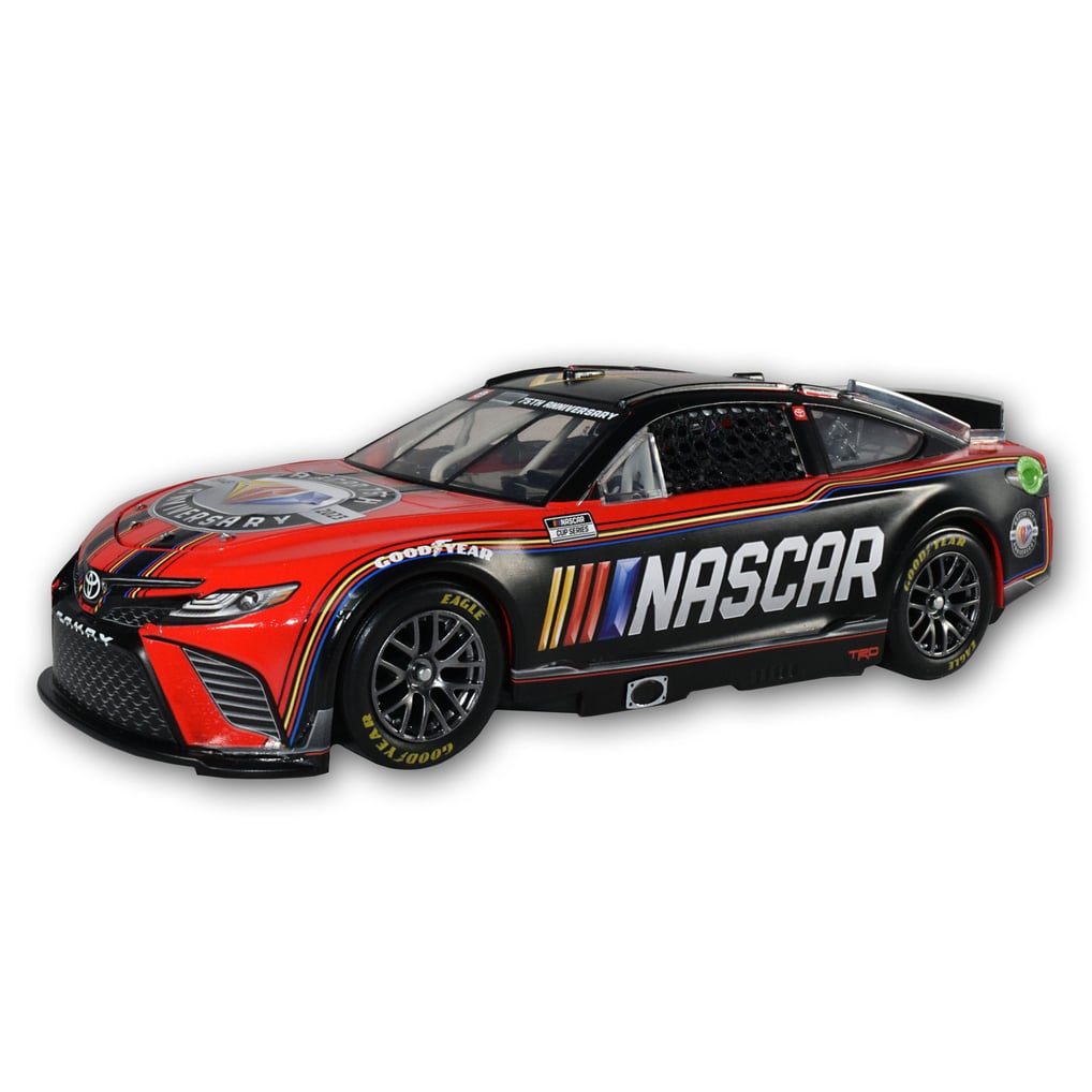 action-racing-nascar-75th- 