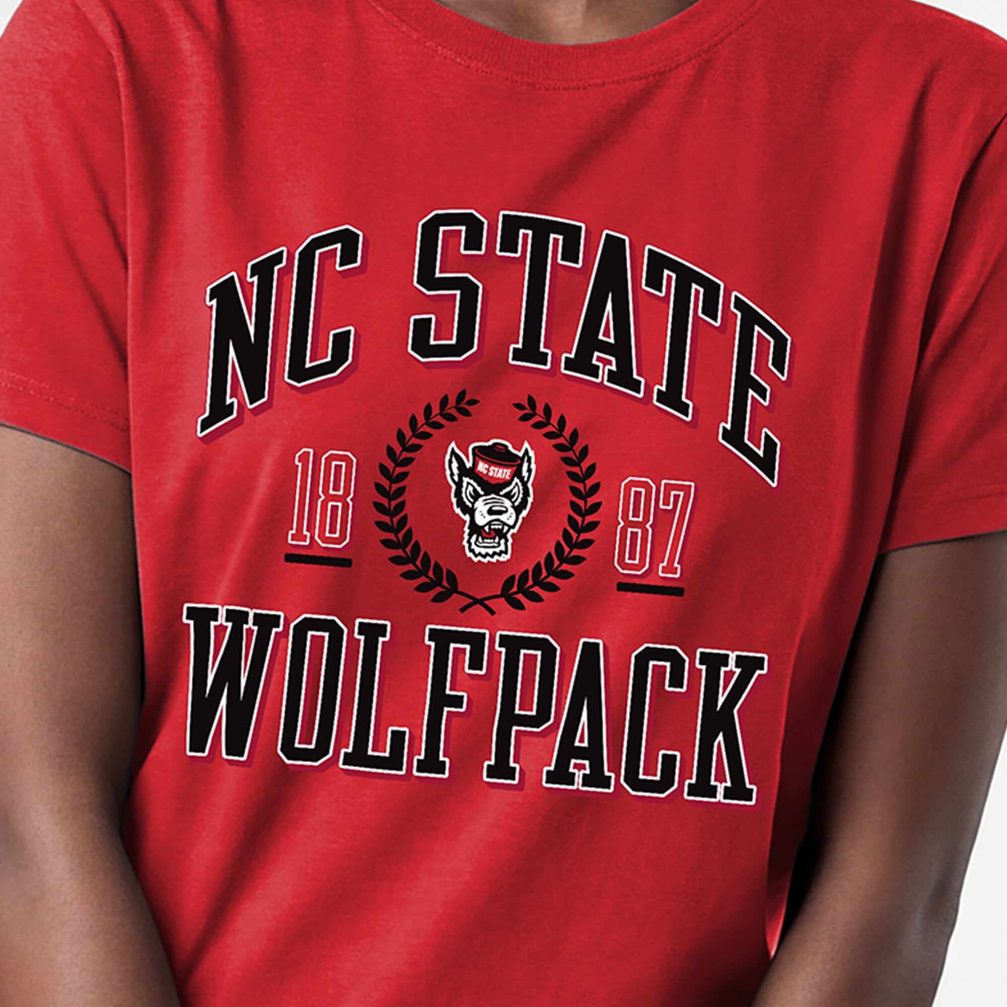 T-shirt de style vie Champion Red NC State Wolfpack pour femmes