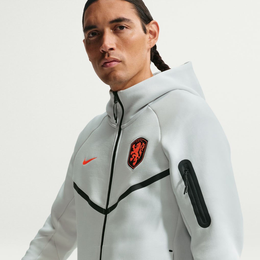 Netherlands National Team Nike 2026 Tech Fleece Windrunner Raglan Full ...
