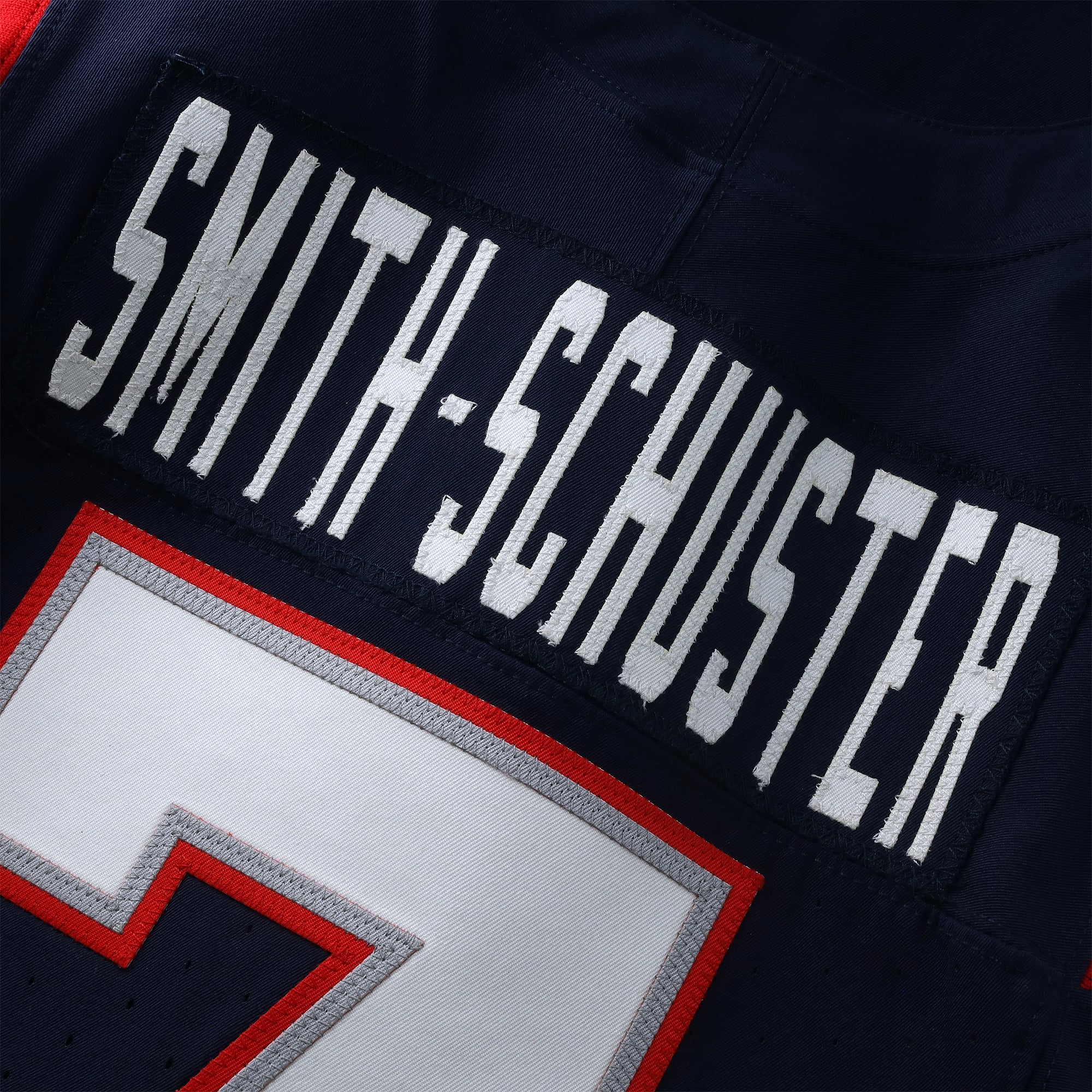 Maillot Nike bleu marine n° 7 porté par Juju Smith-Schuster, joueur des New England Patriots, saison NFL 2023