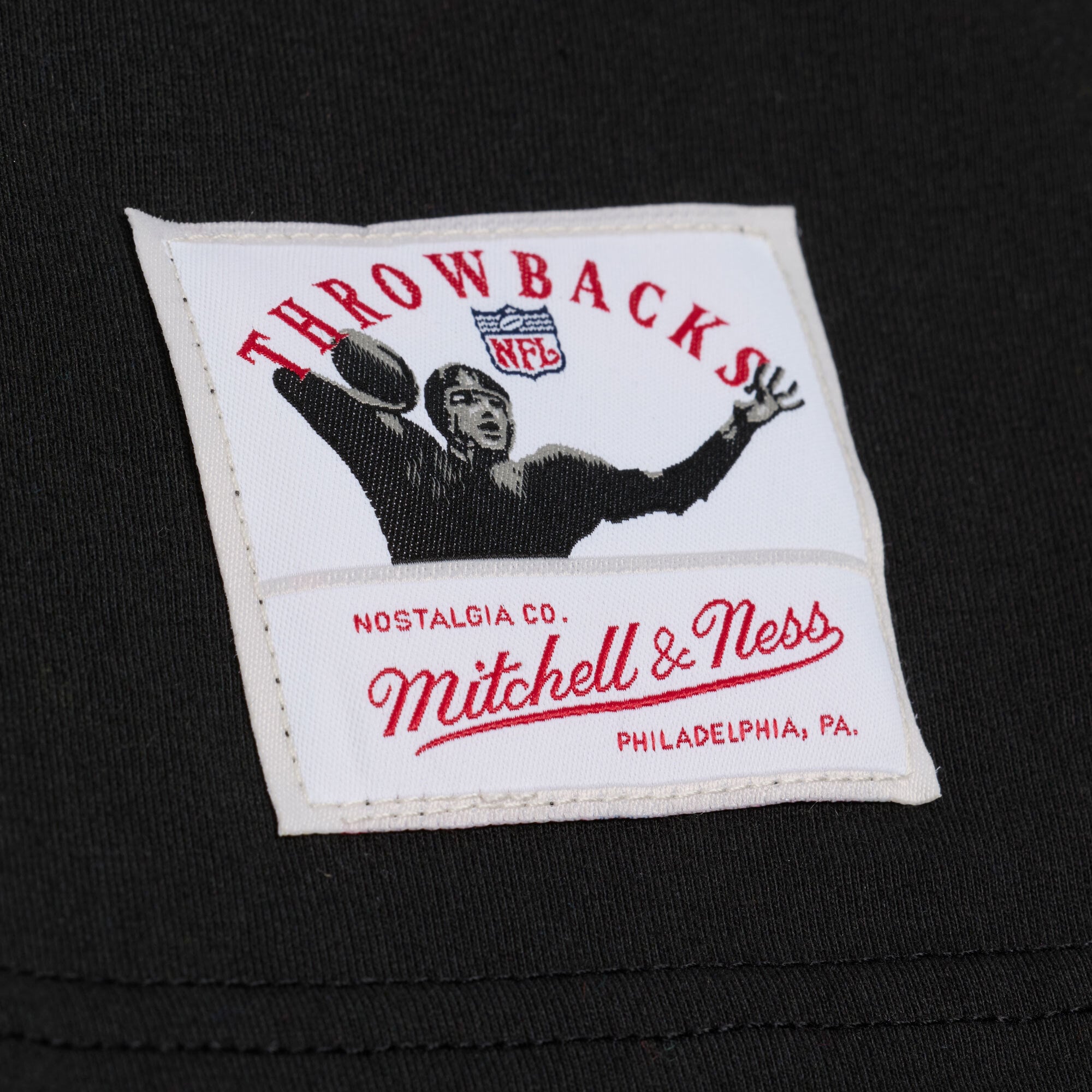 Men's Mitchell & Ness Tom Brady Black New England Patriots Retired Solo Player T-Shirt