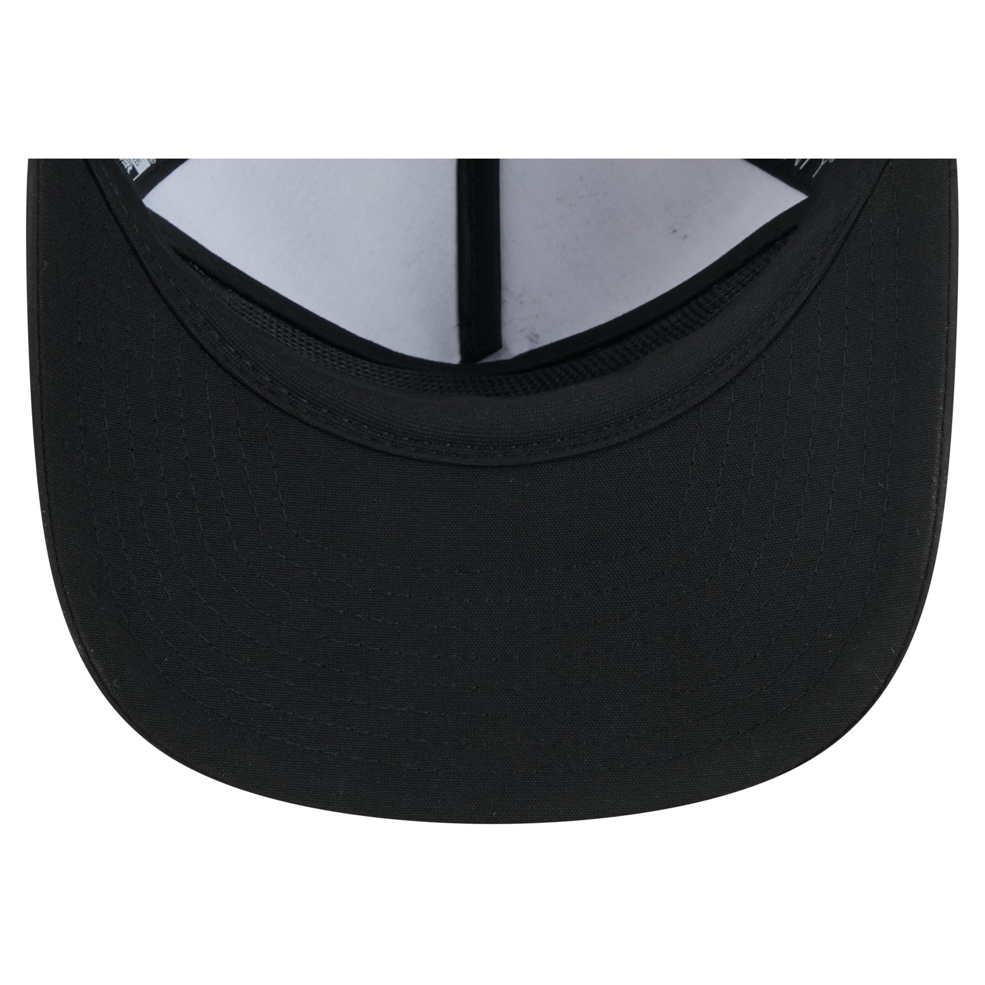 Men's New Era Black New England Patriots 2026 Salute To Service 19TWENTY Adjustable Hat
