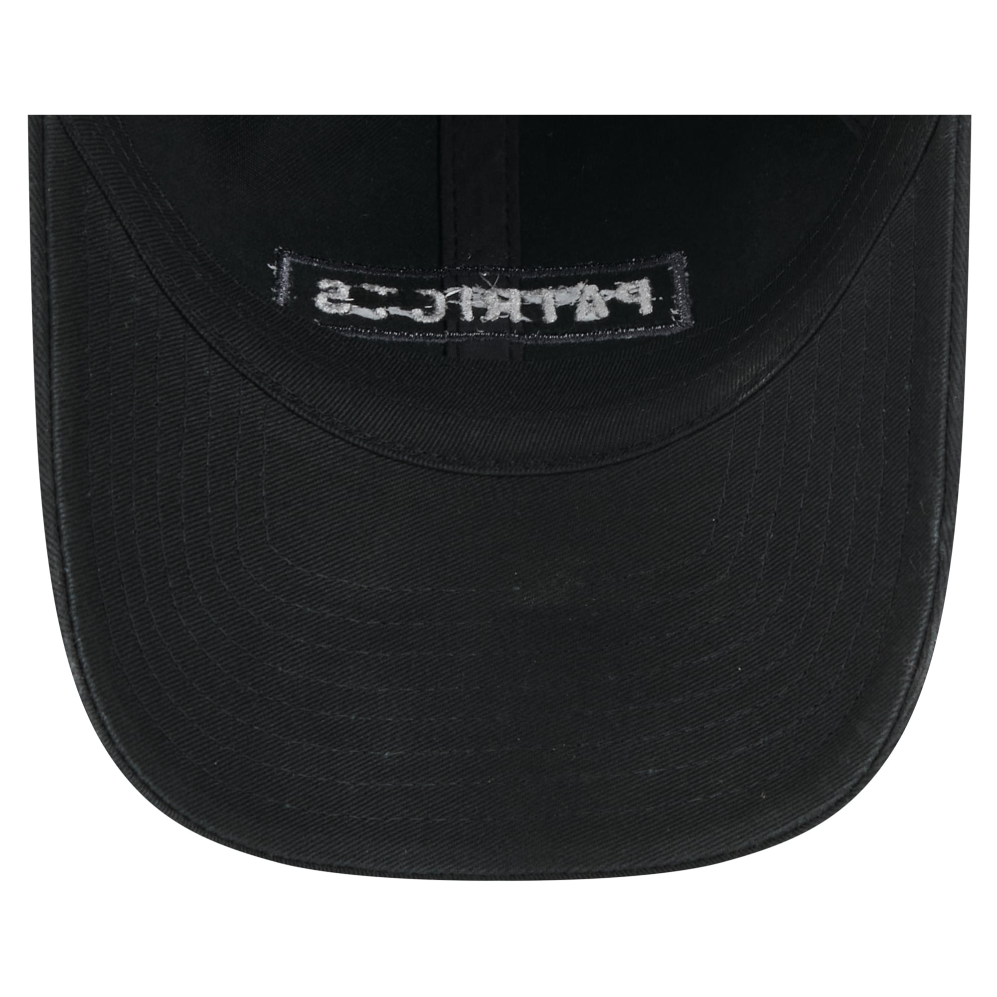Casquette New Era noire pour homme, modèle New England Patriots 2026 Salute To Service, style classique décontracté et ajustable