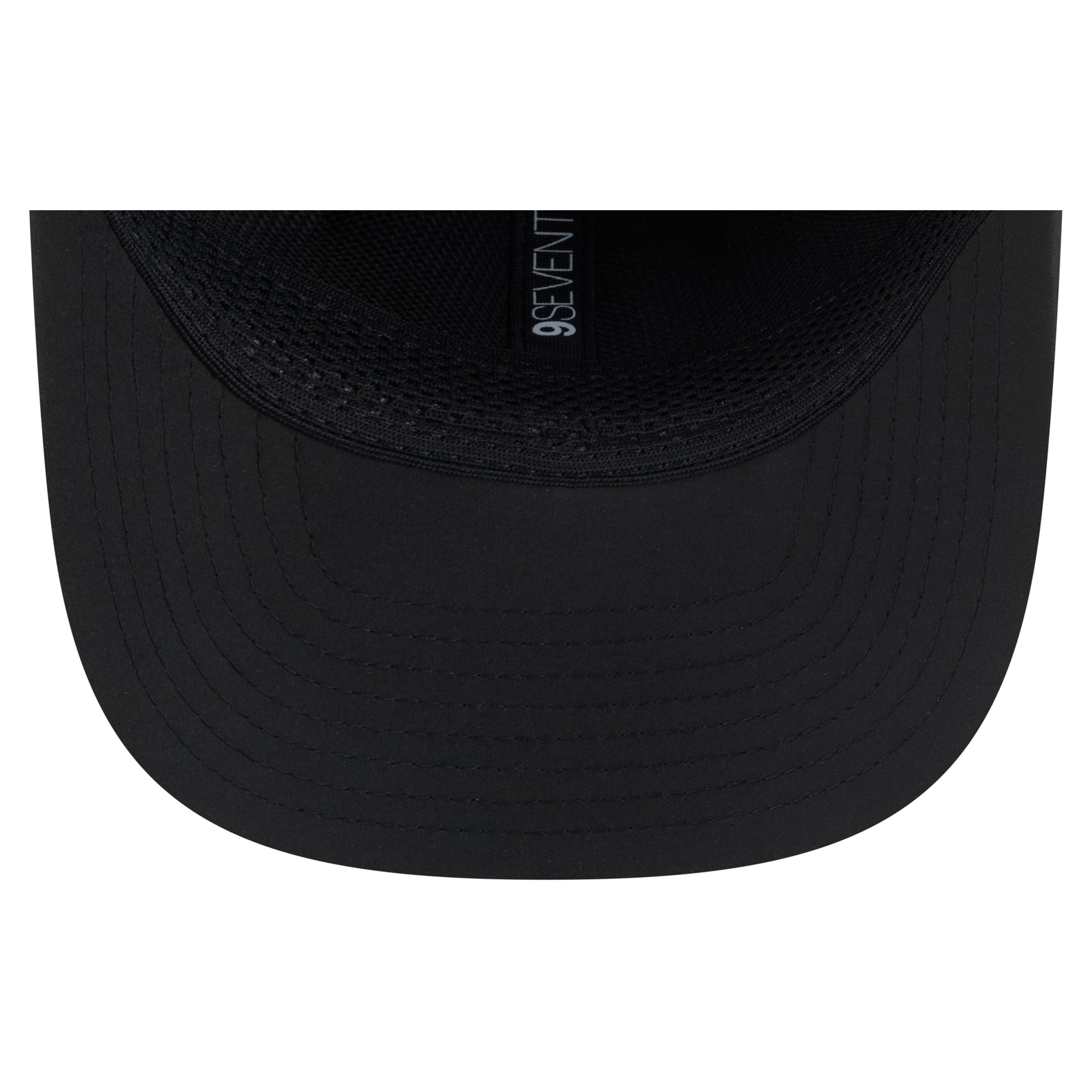Men's New Era Black New England Patriots 2026 Sideline 9SEVENTY Adjustable Hat