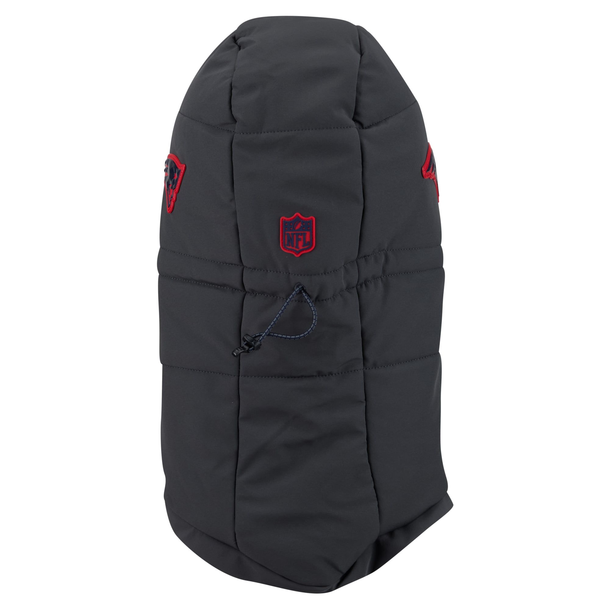 Sweat à capuche matelassé ajustable New Era pour homme, coloris anthracite, New England Patriots 2026 Sideline, idéal pour temps froid.
