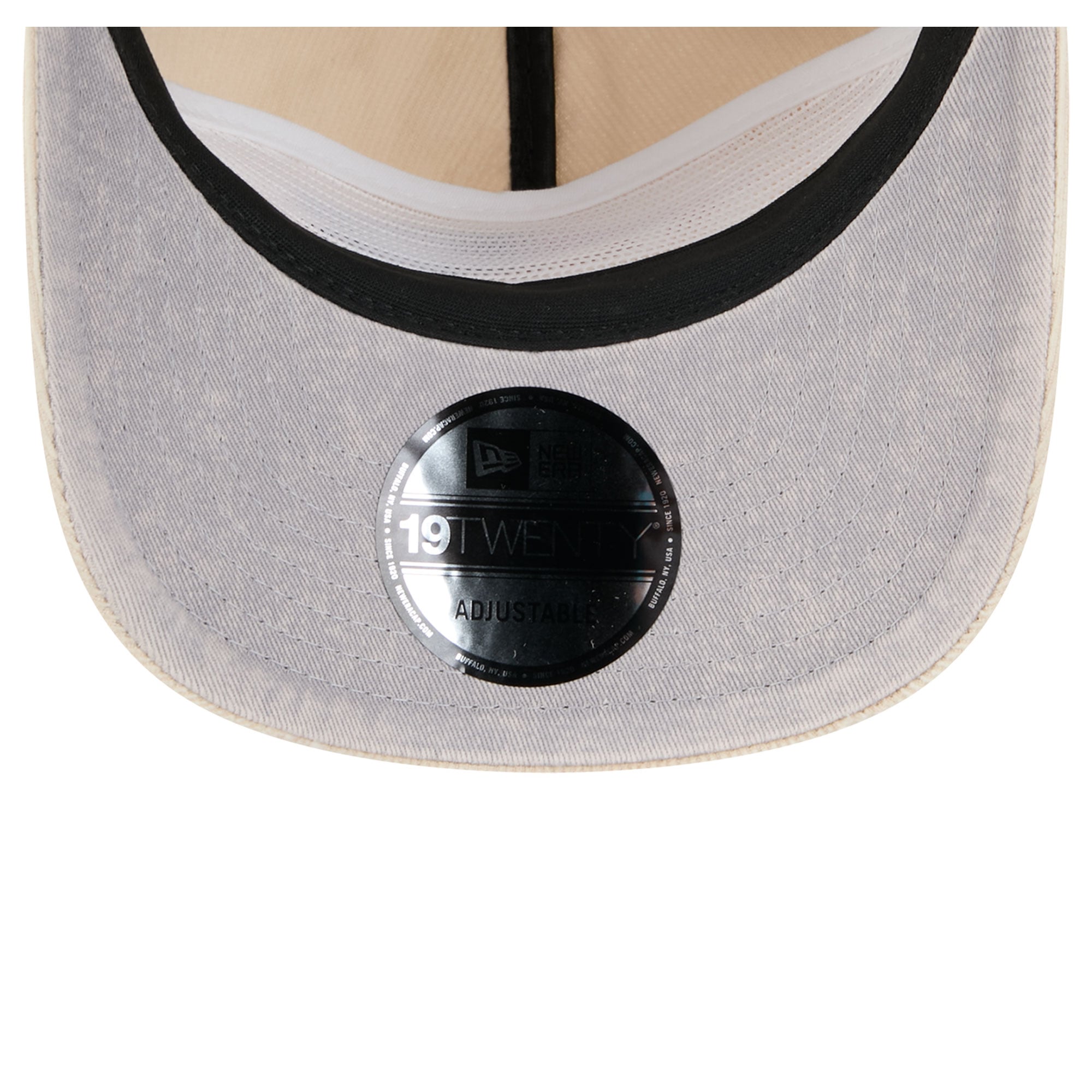 Casquette ajustable New Era crème New England Patriots en velours côtelé 19TWENTY pour homme