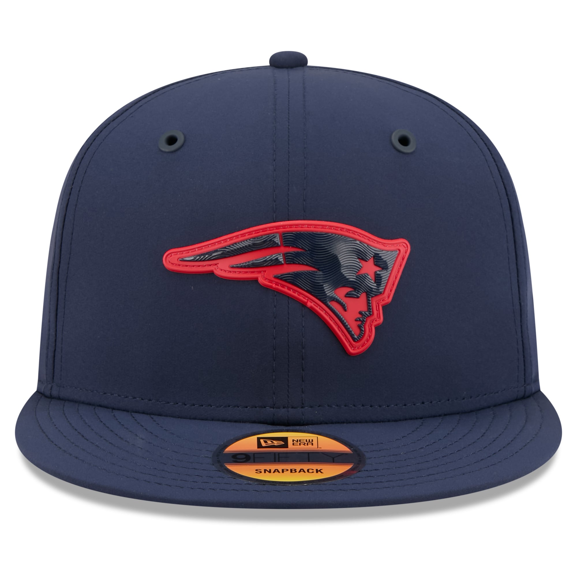 Men's New Era Navy New England Patriots 2026 Sideline 9FIFTY Snapback Hat