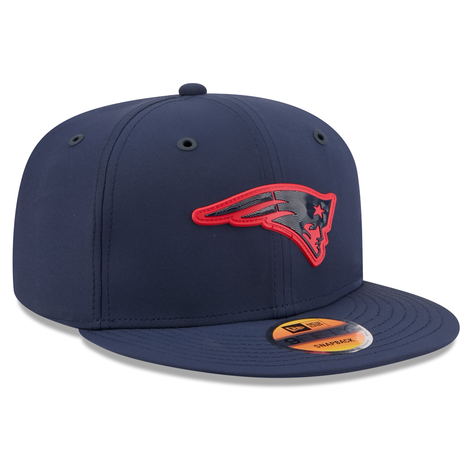 Men's New Era Navy New England Patriots 2026 Sideline 9FIFTY Snapback Hat