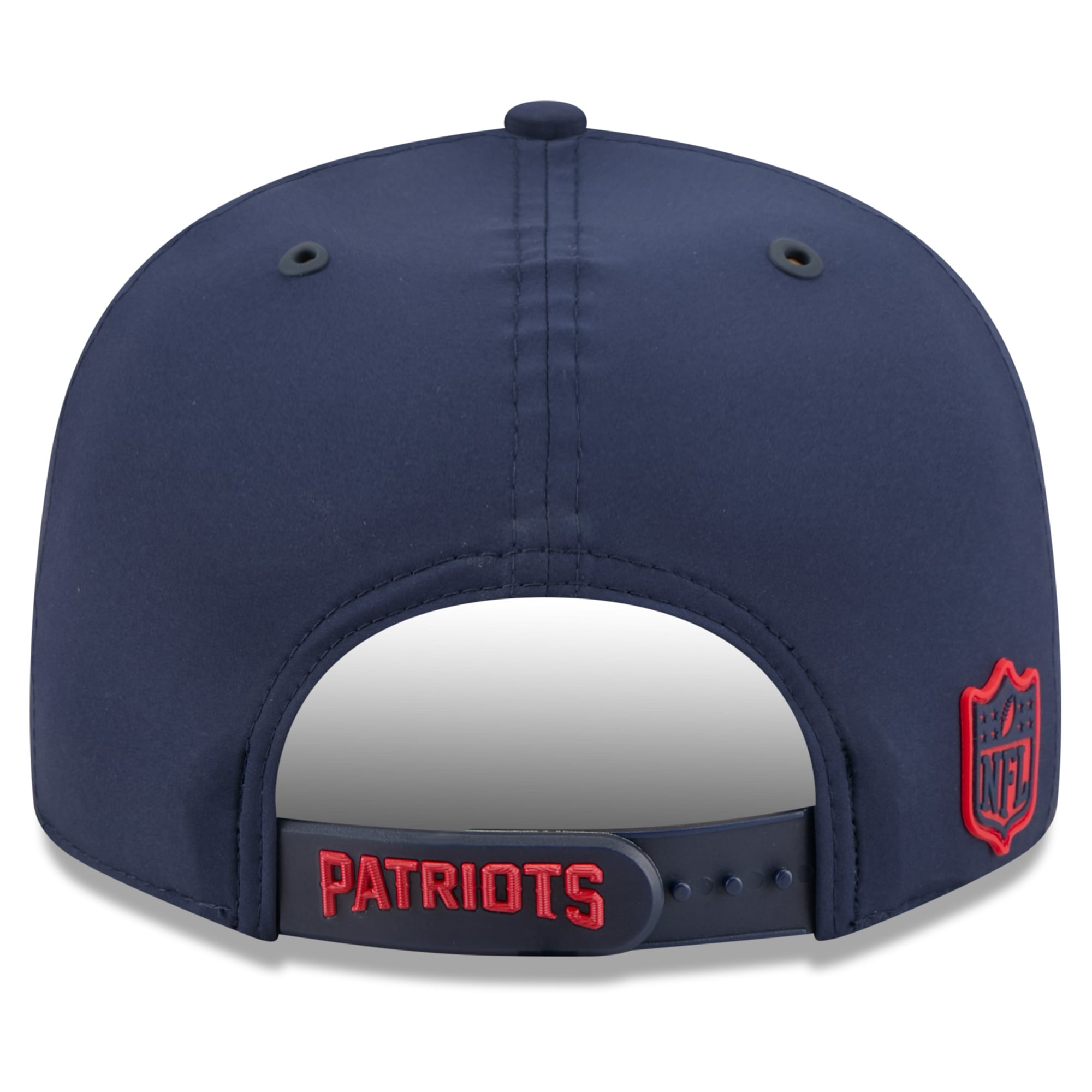 Men's New Era Navy New England Patriots 2026 Sideline 9FIFTY Snapback Hat