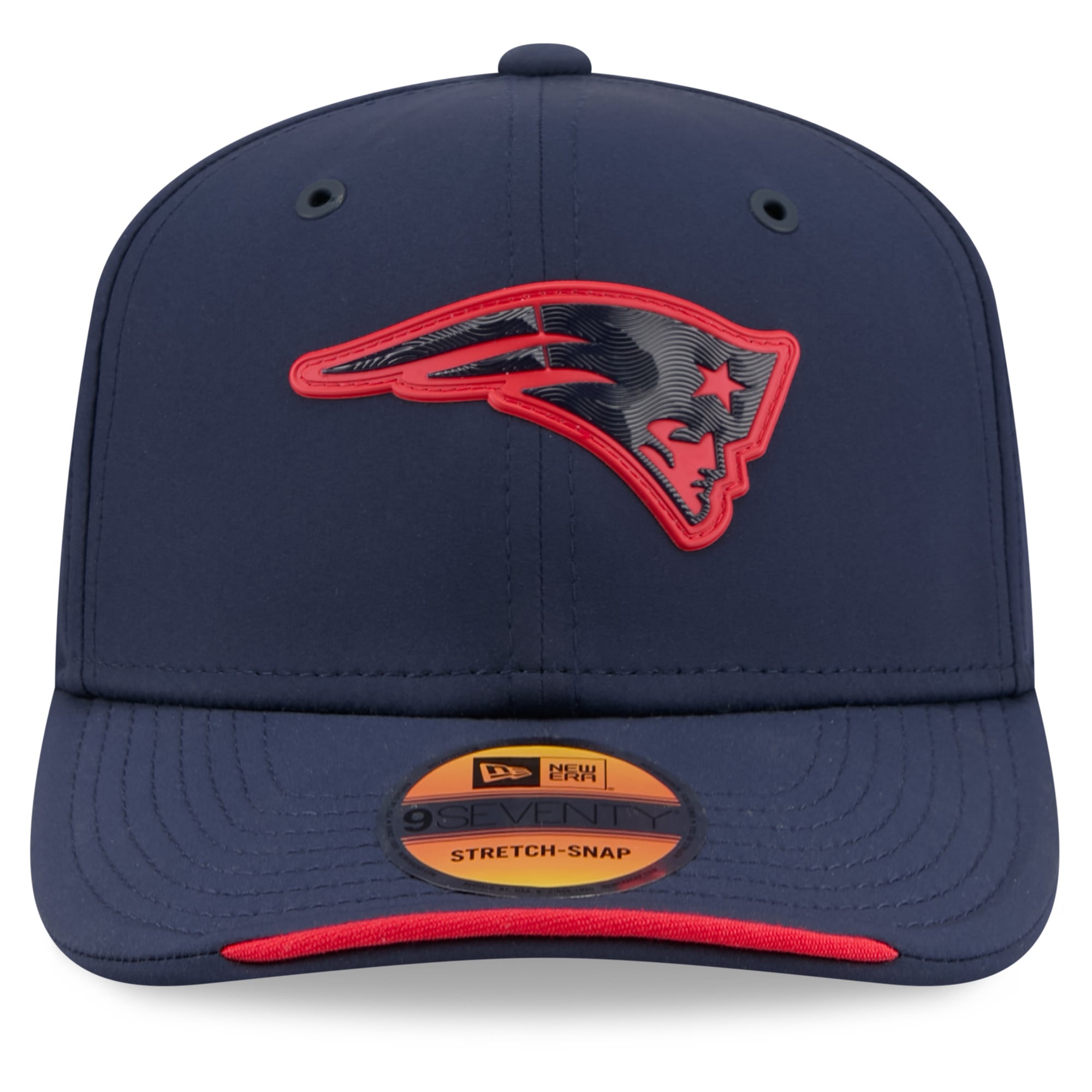 Men's New Era Navy New England Patriots 2026 Sideline 9SEVENTY Adjustable Hat