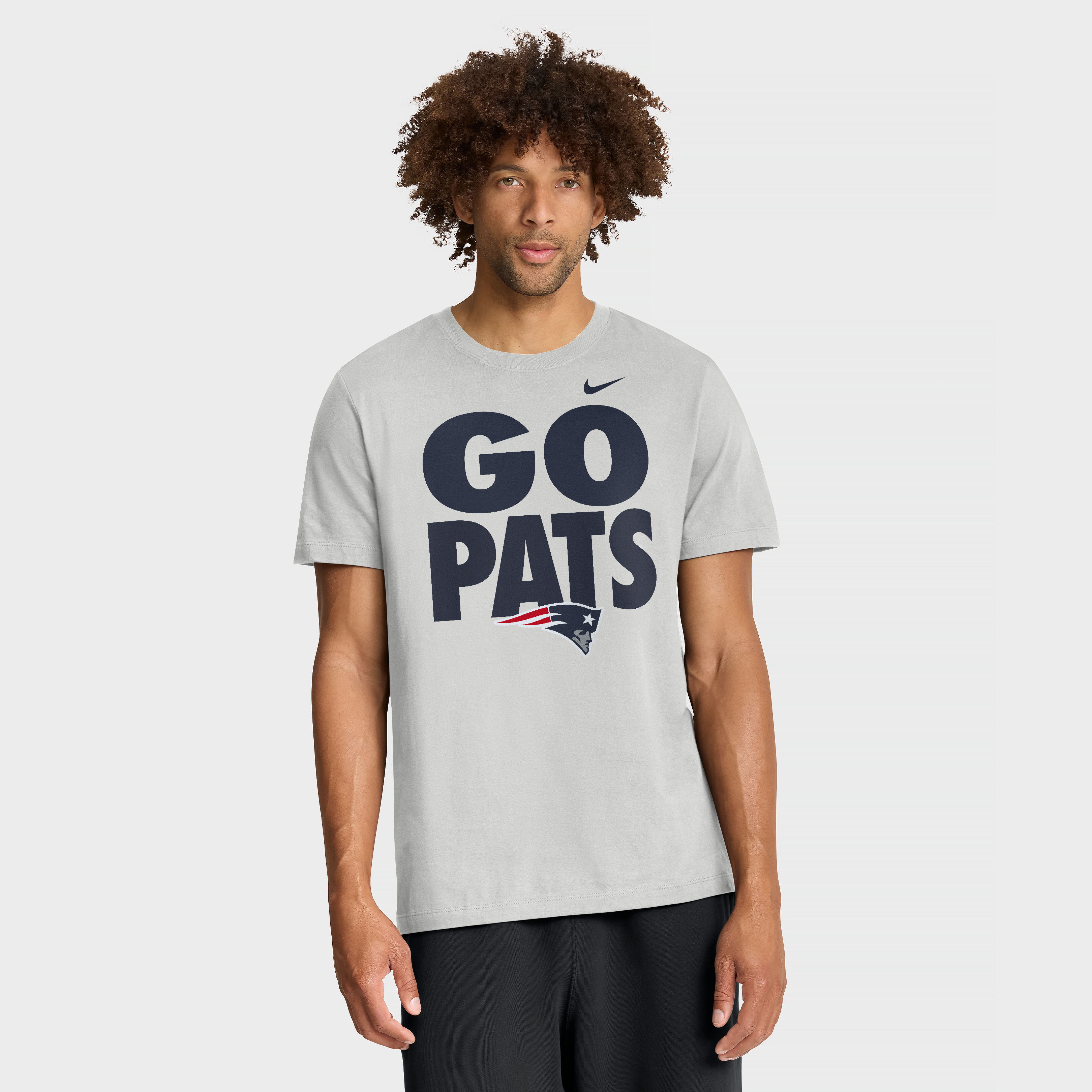 T-shirt Nike pour homme, bleu marine, logo essentiel des New England Patriots