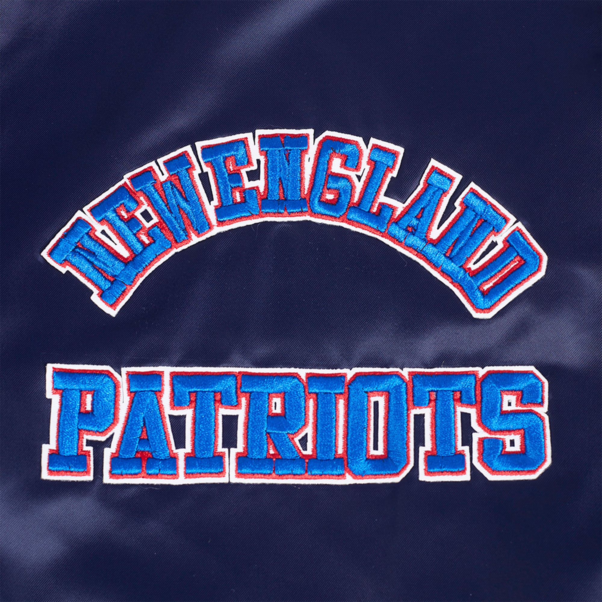 Veste à boutons-pression en satin sublimé Pro Standard bleu marine New England Patriots pour homme