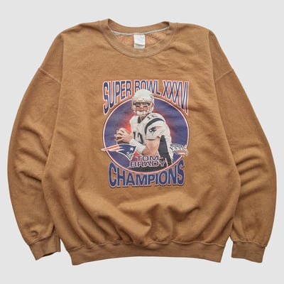 New England Patriots Gildan 2002 Pullover Sweatshirt - Clay - XL by Fanatics Real Vintage