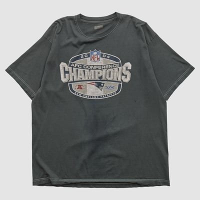 New England Patriots NFL 2004 T-shirt - Charcoal - 2XL by Fanatics Real Vintage