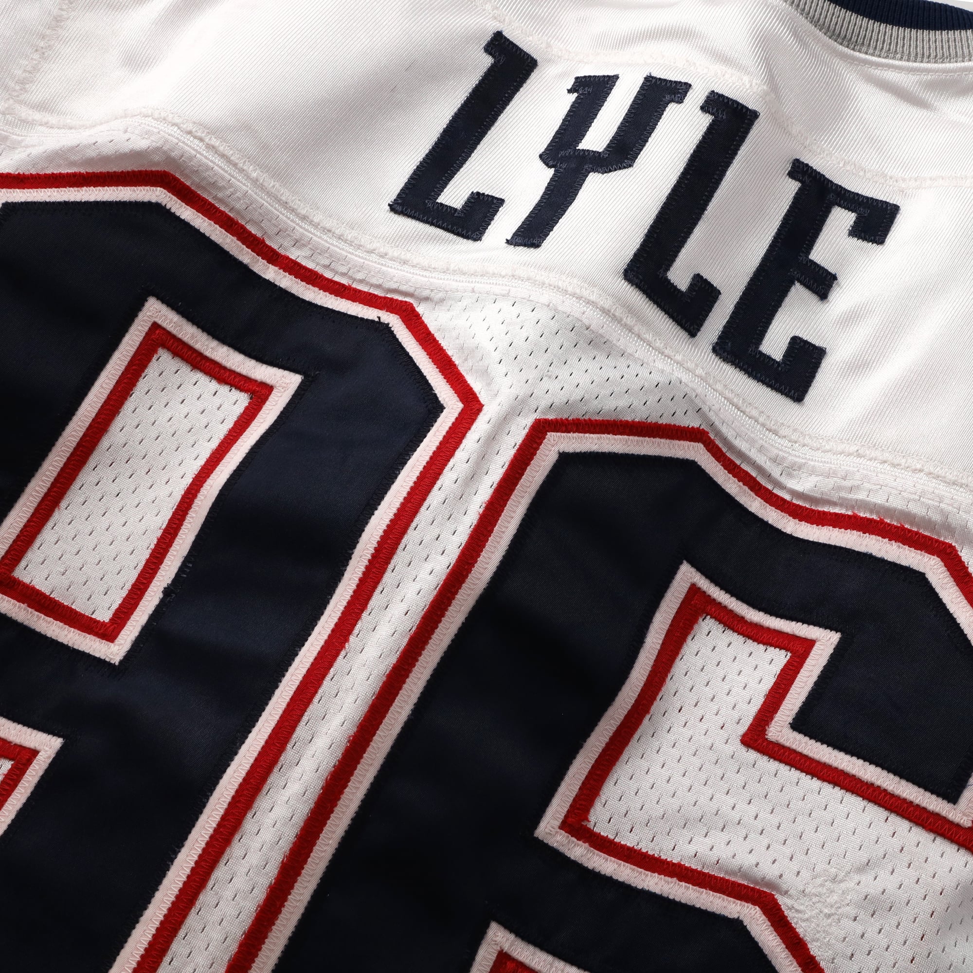 Maillot blanc n° 96 porté par Rick Lyle lors d'un match des New England Patriots de la saison 2002 de la NFL
