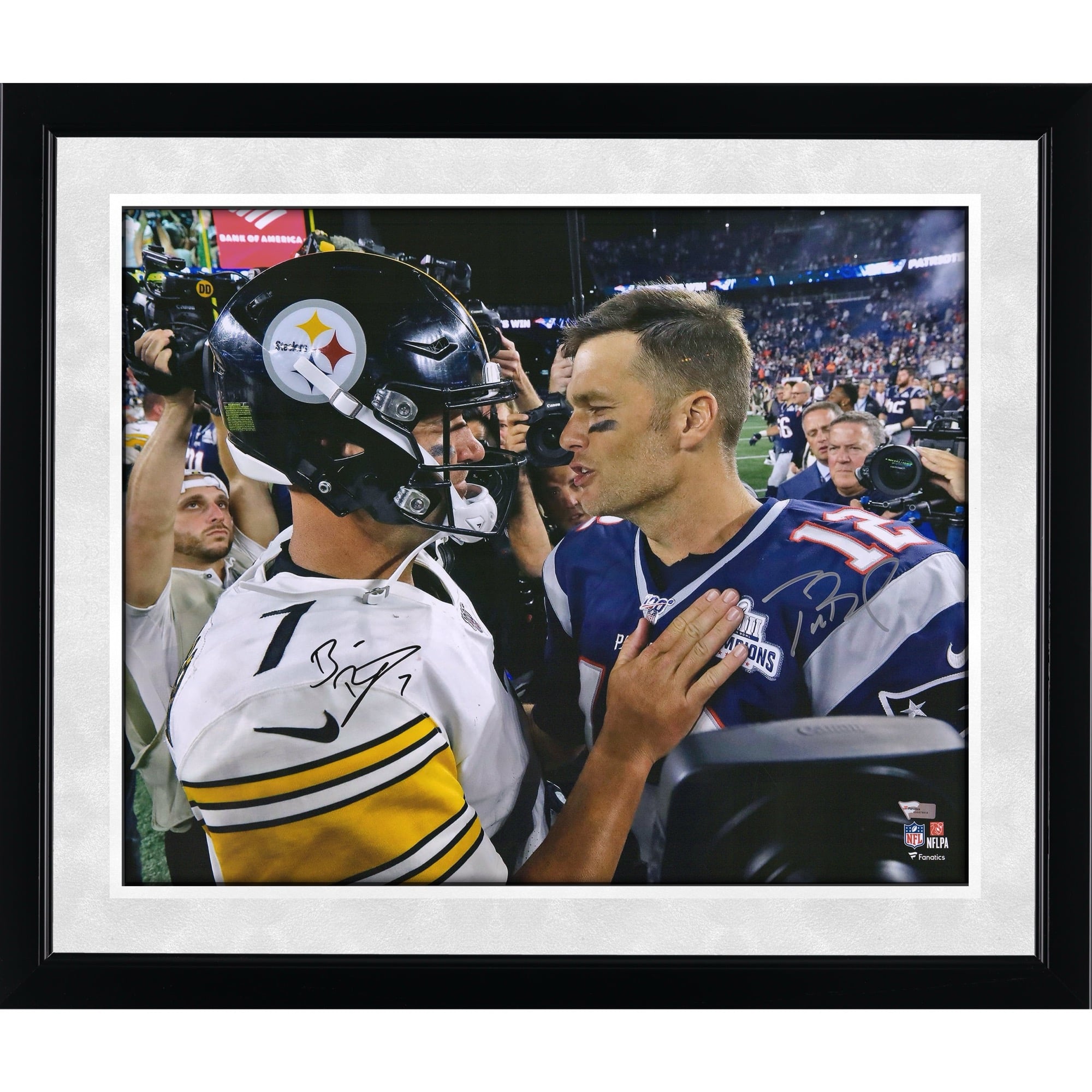 Photo dédicacée de Tom Brady et Ben Roethlisberger, joueurs des New England Patriots (40 x 50 cm)