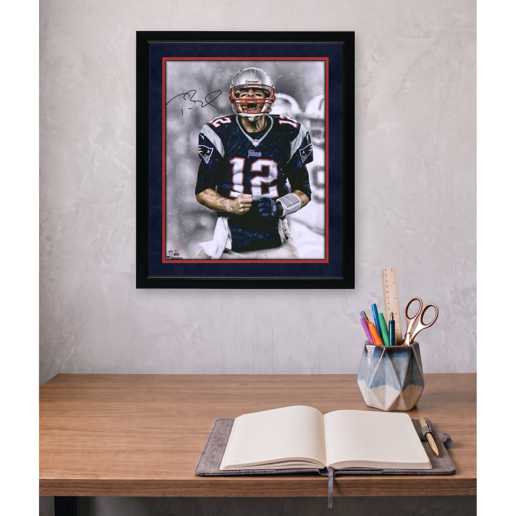 Tom Brady New England Patriots Autographed 16" x 20" Screaming Photograph