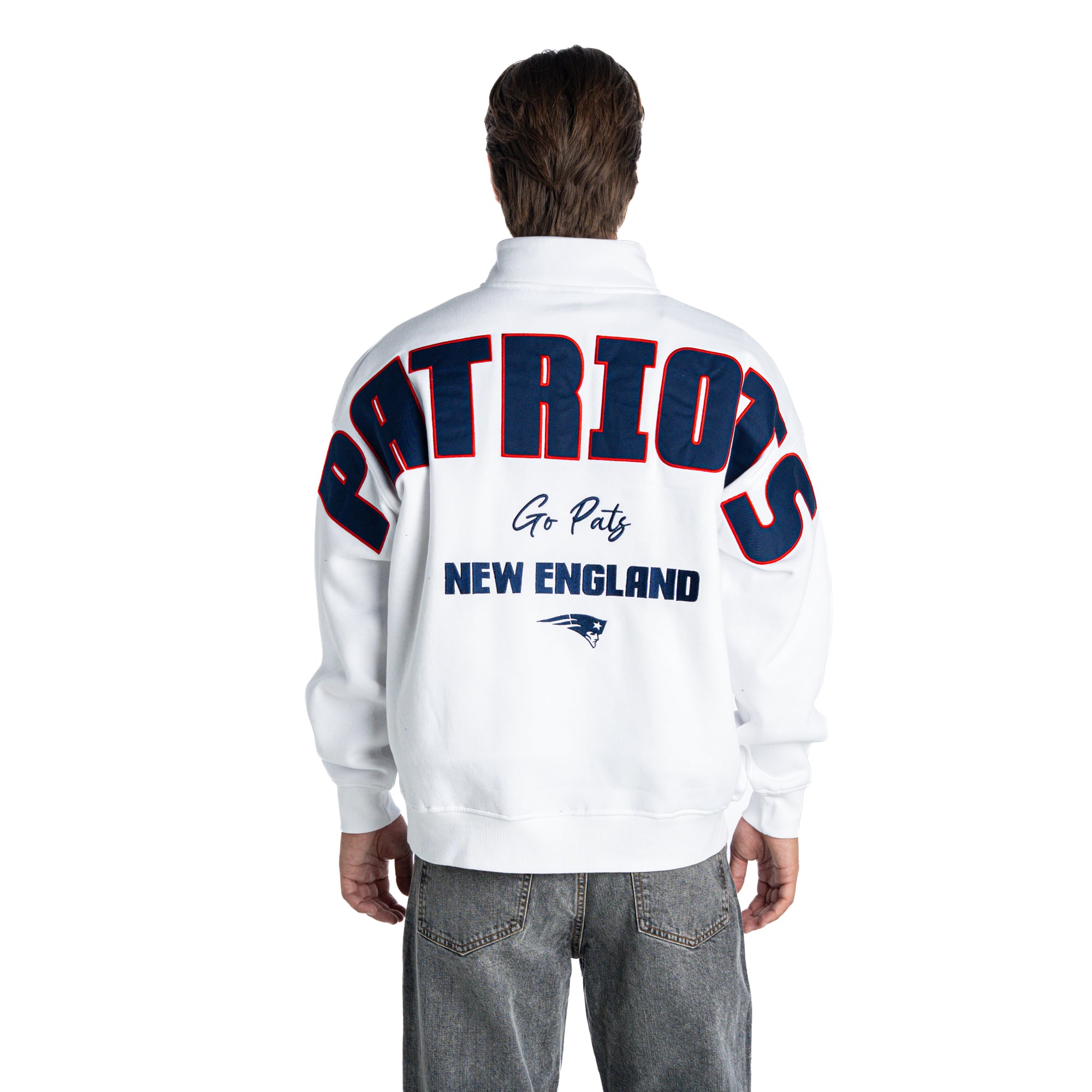 Pull polaire unisexe The Wild Collective blanc New England Patriots à col carré et fermeture éclair 1/4