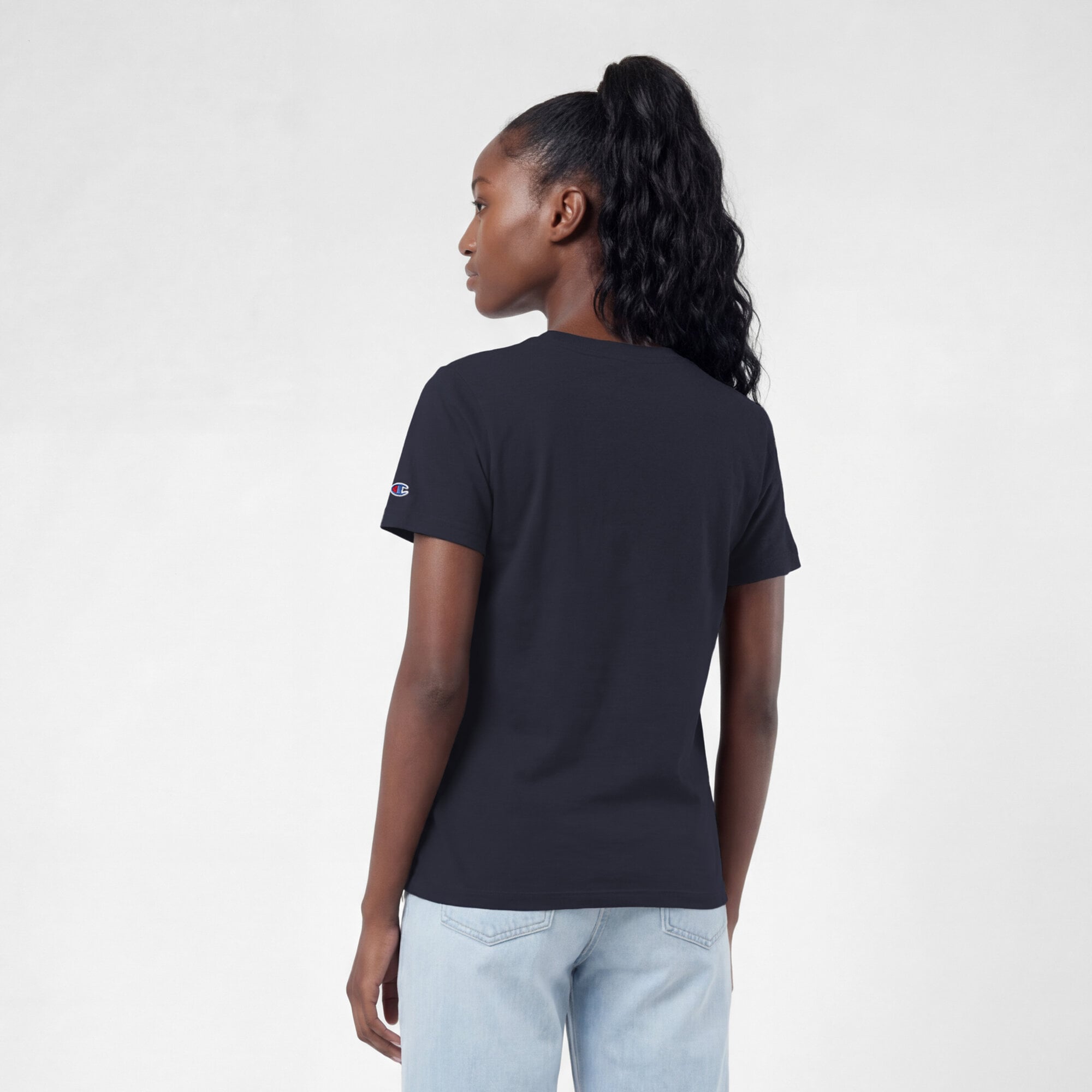 T-shirt Champion pour femmes, bleu marine, logo arqué des New England Patriots