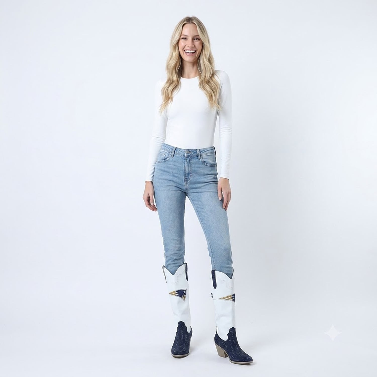 Bottes de cowboy blanches FABGATING by Cuce New England Patriots à cristaux pour femmes