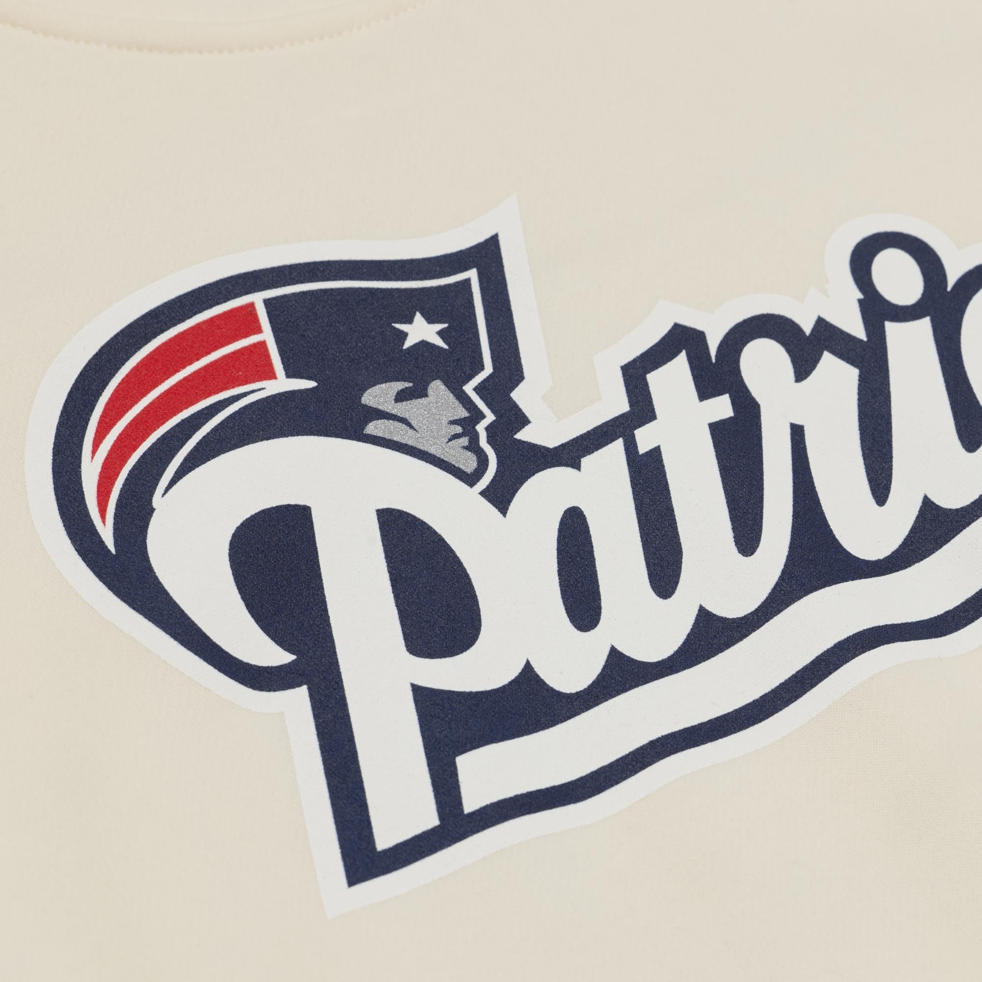Sweat-shirt Mitchell & Ness pour femme, couleur crème, avec nom et numéro de Tom Brady, New England Patriots