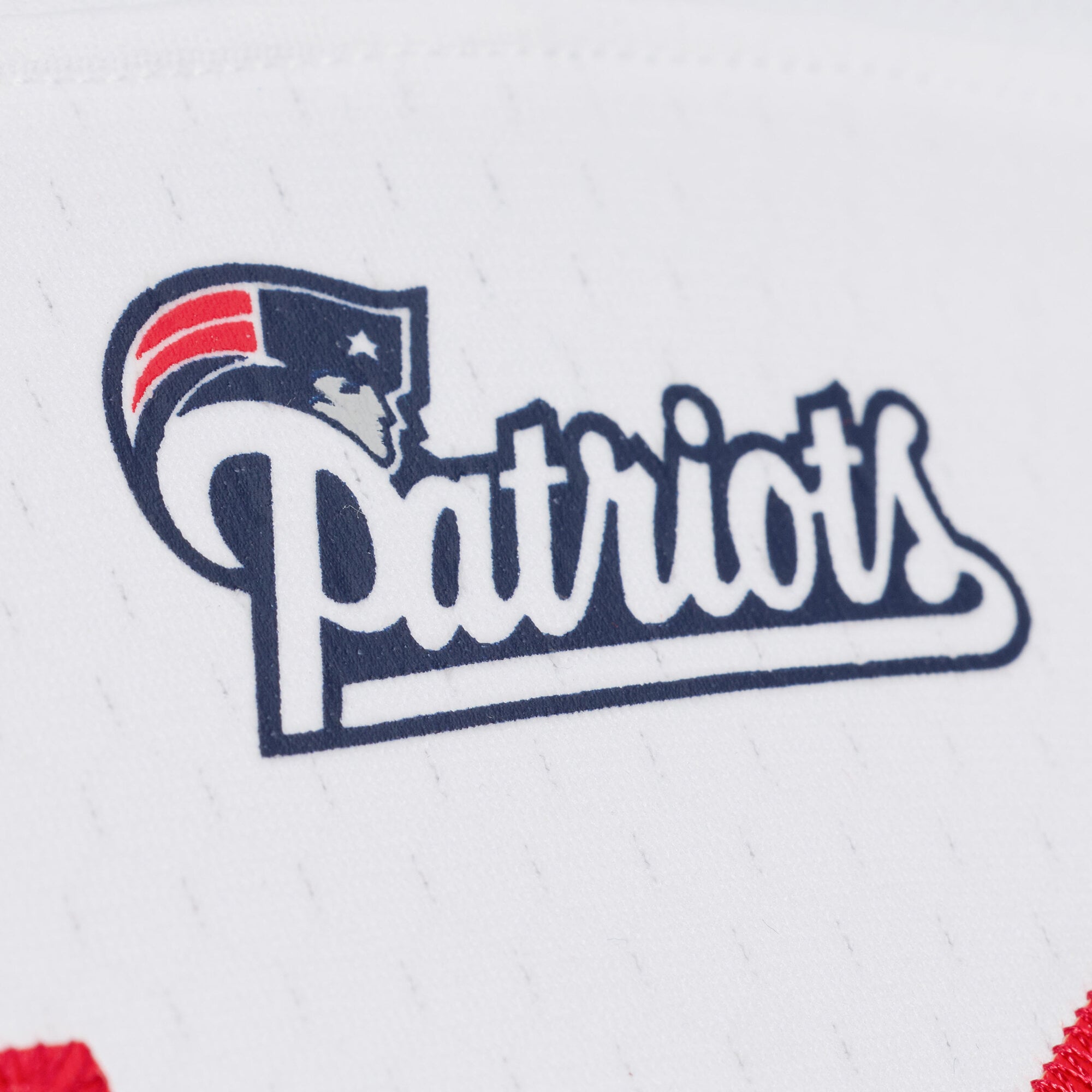 Women's Mitchell & Ness Tom Brady White New England Patriots 2000 Legacy Replica Jersey