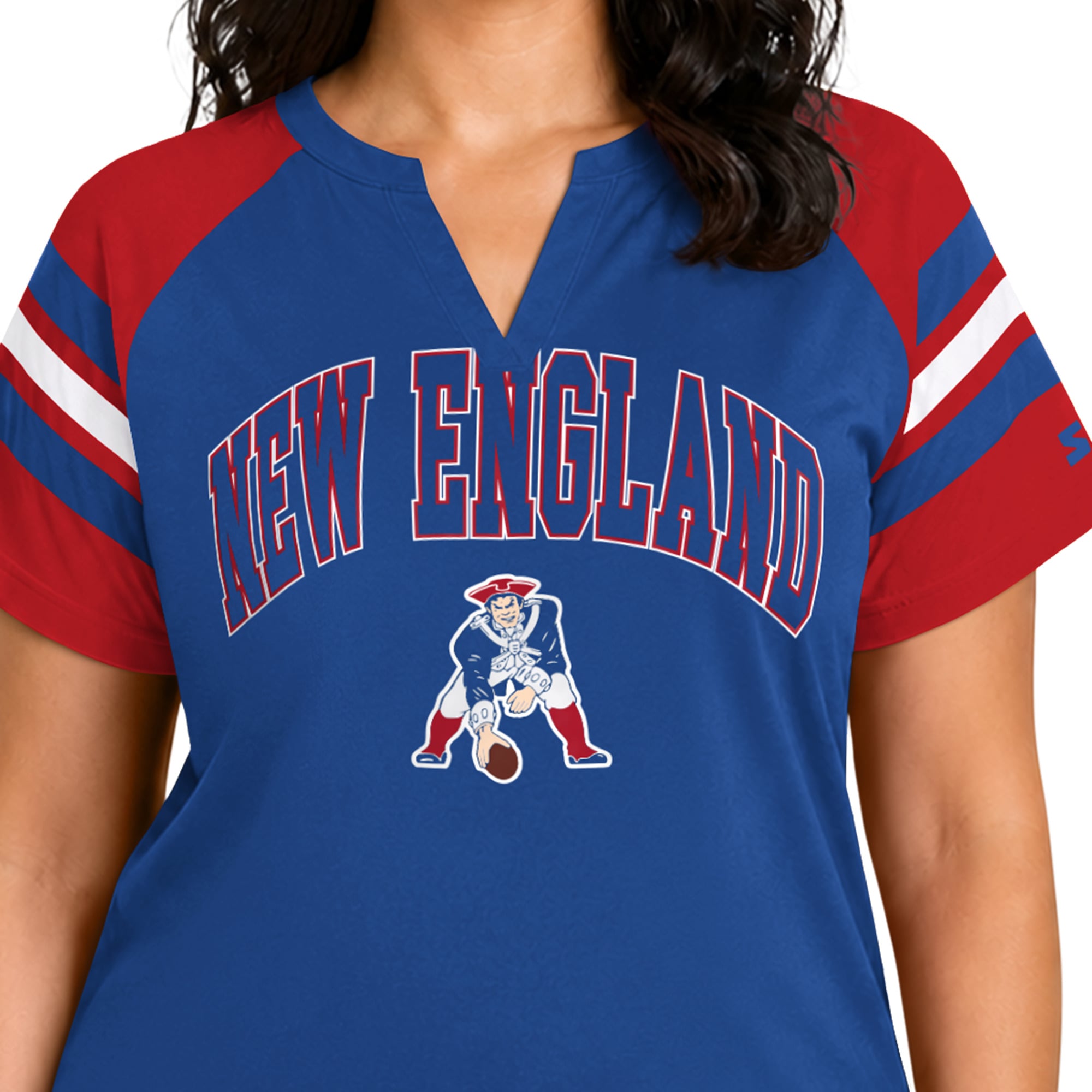 T-shirt raglan à col cranté Starter Royal pour femme, New England Patriots, grande taille, style rétro.