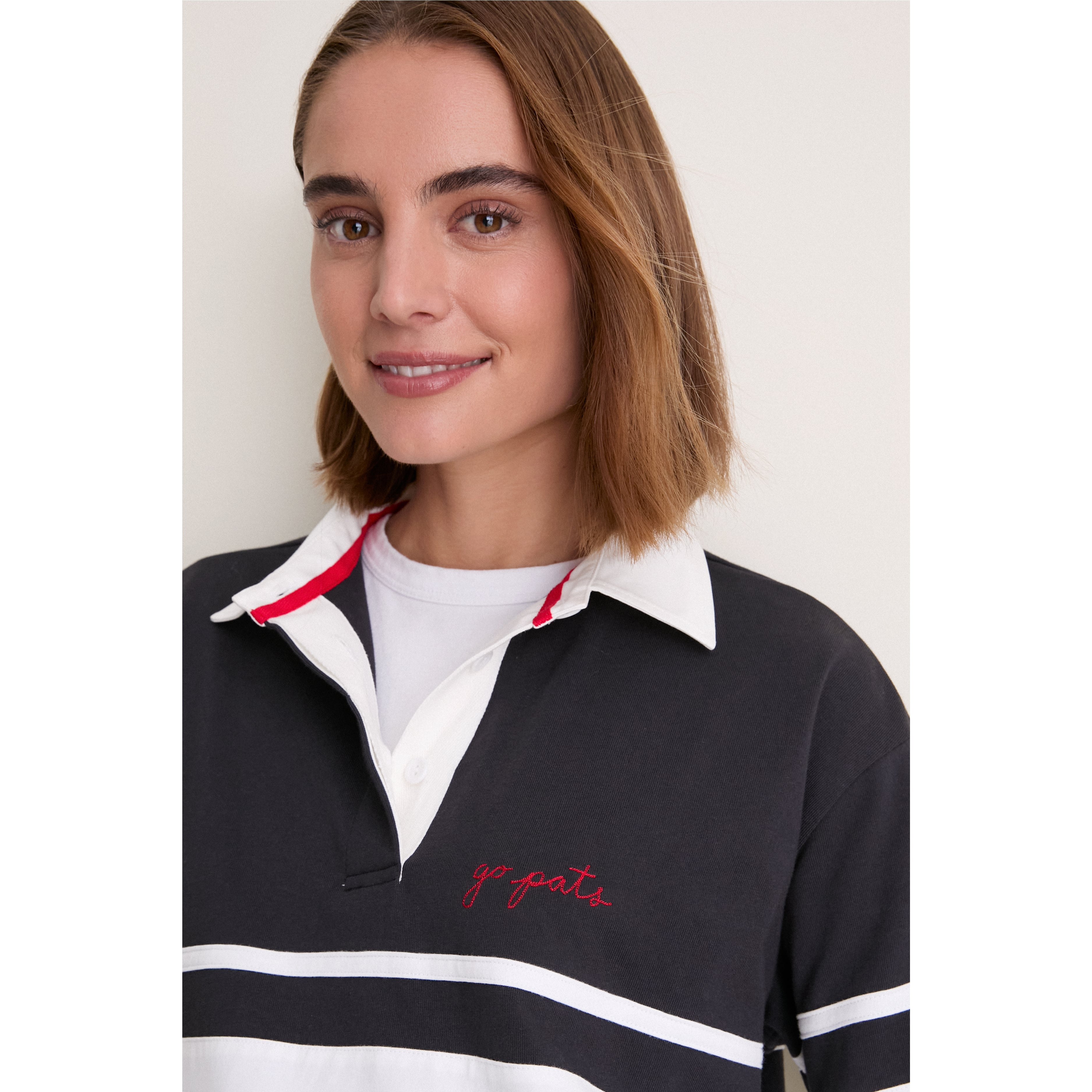 Polo de rugby à manches longues Tuckernuck bleu marine pour femme, New England Patriots