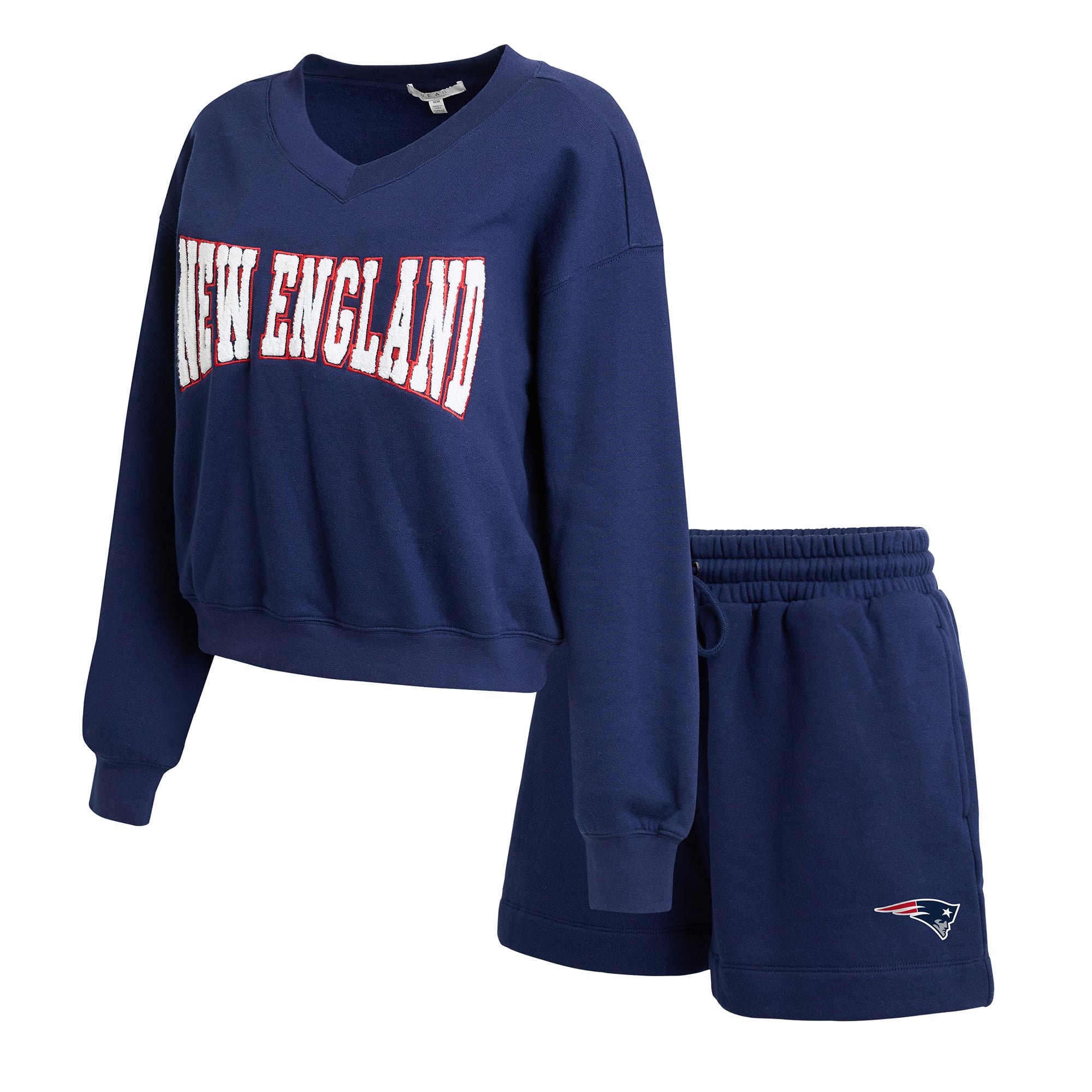 Women's WEAR by Erin Andrews Navy New England Patriots Fleece V-Neck Lounge Set