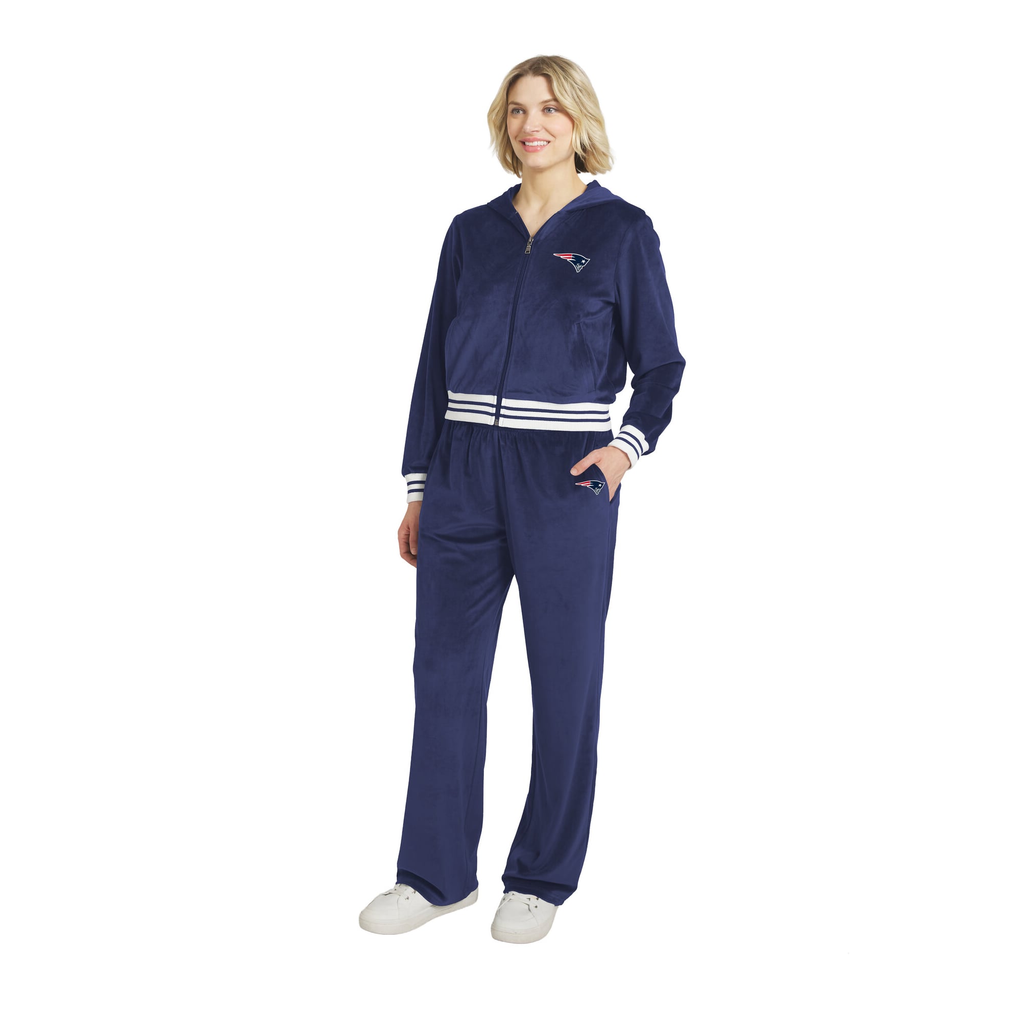 Survêtement en velours bleu marine New England Patriots pour femme de la marque WEAR by Erin Andrews