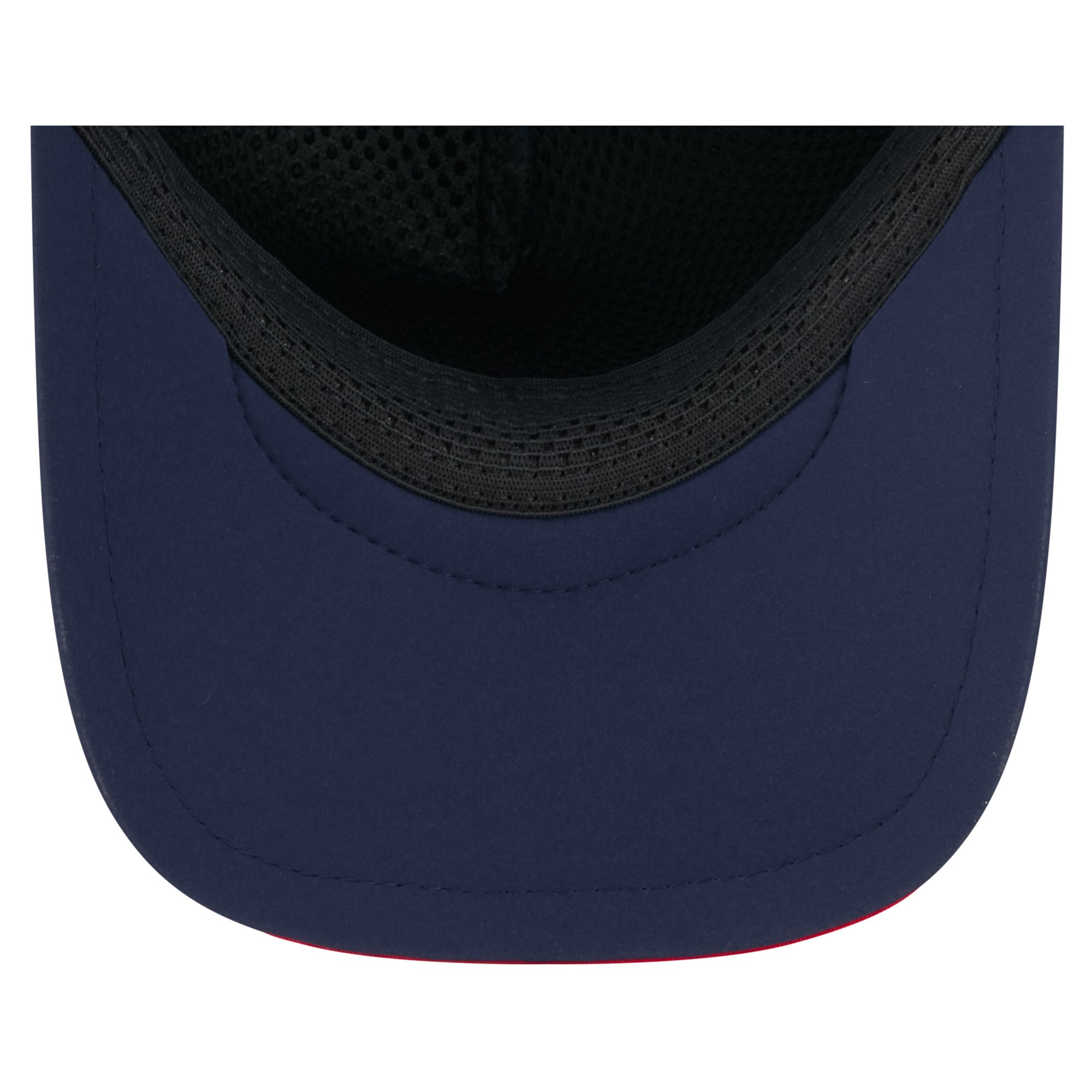 Youth New Era Navy New England Patriots 2026 Sideline Apex 9FORTY Adjustable Trucker Hat