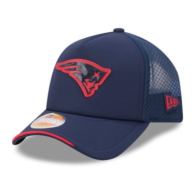 New England Patriots New Era Youth 2026 Sideline Apex 9FORTY Adjustable Trucker Hat - Navy