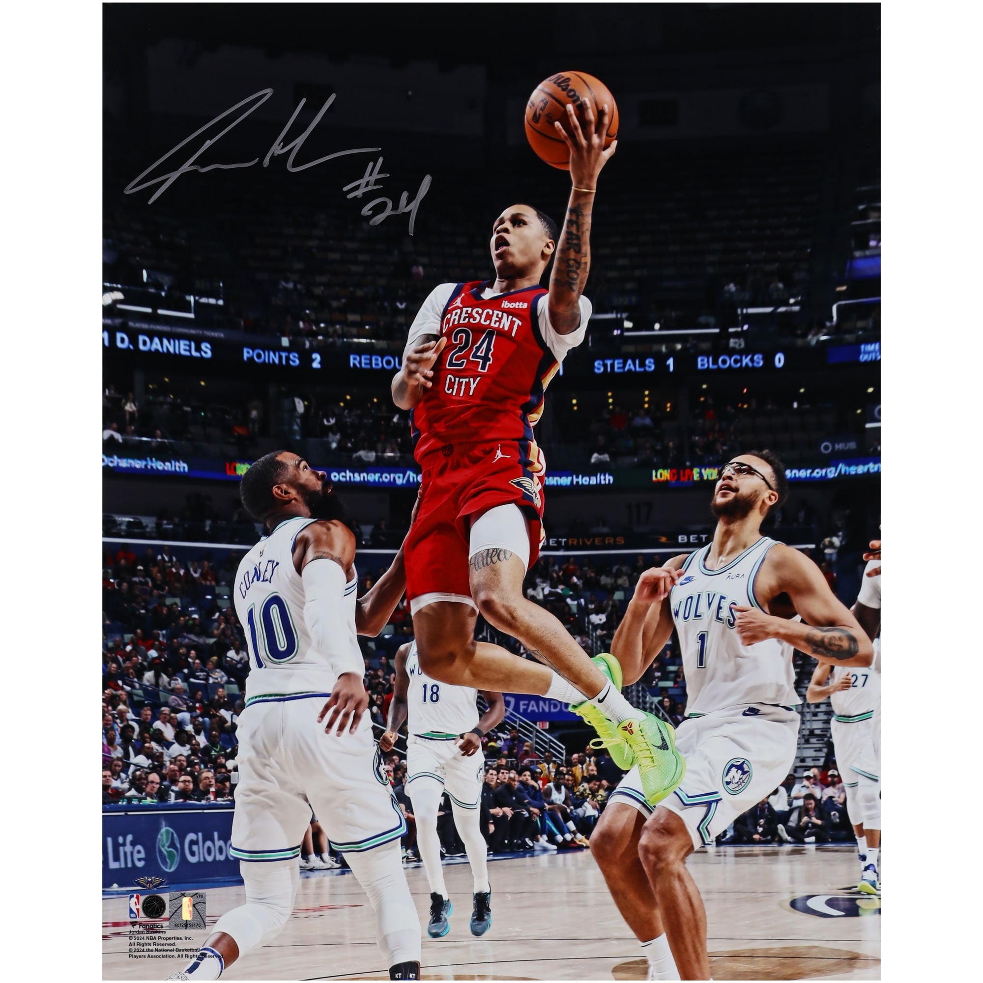 Photo dédicacée de Jordan Hawkins (New Orleans Pelicans) - Layup contre les Pistons (40,6 x 50,8 cm)