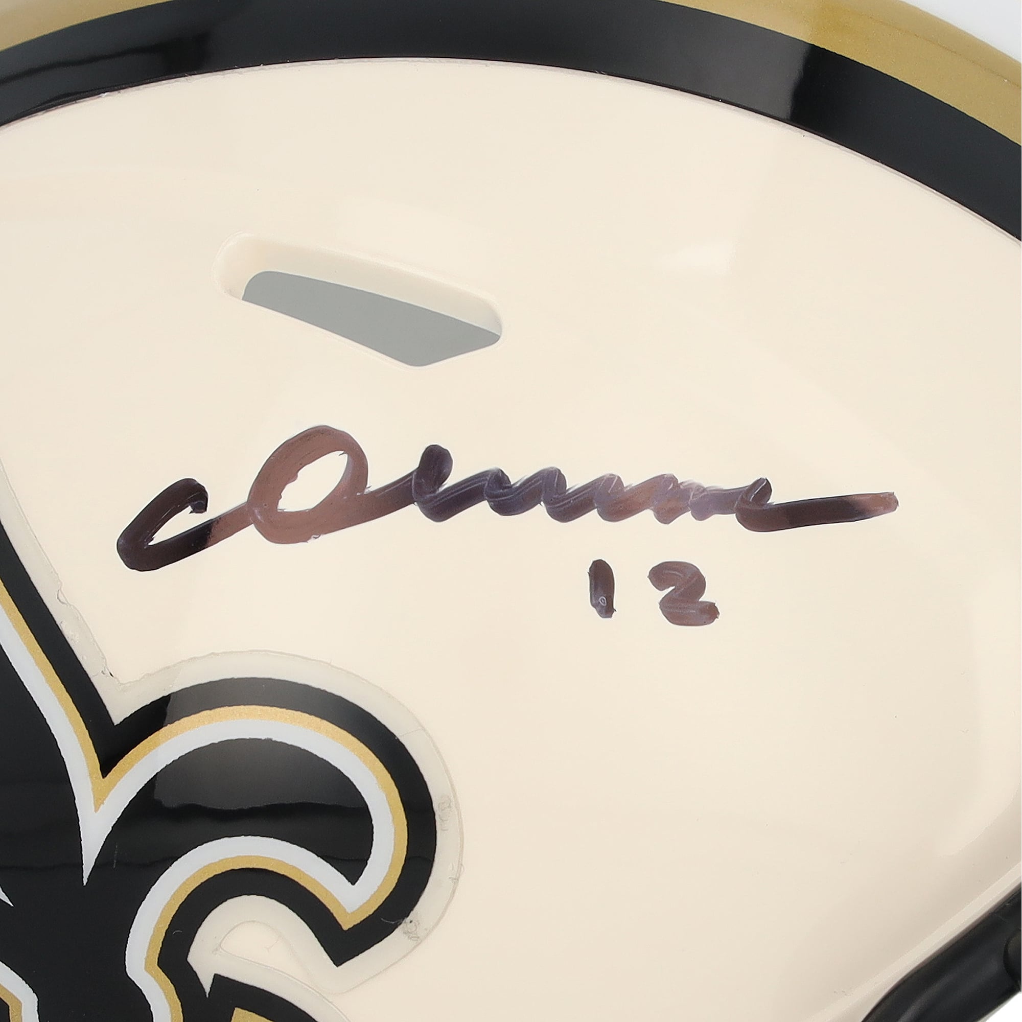 Casque Riddell Retro Speed ​​Mini autographié par Chris Olave des Saints de la Nouvelle-Orléans