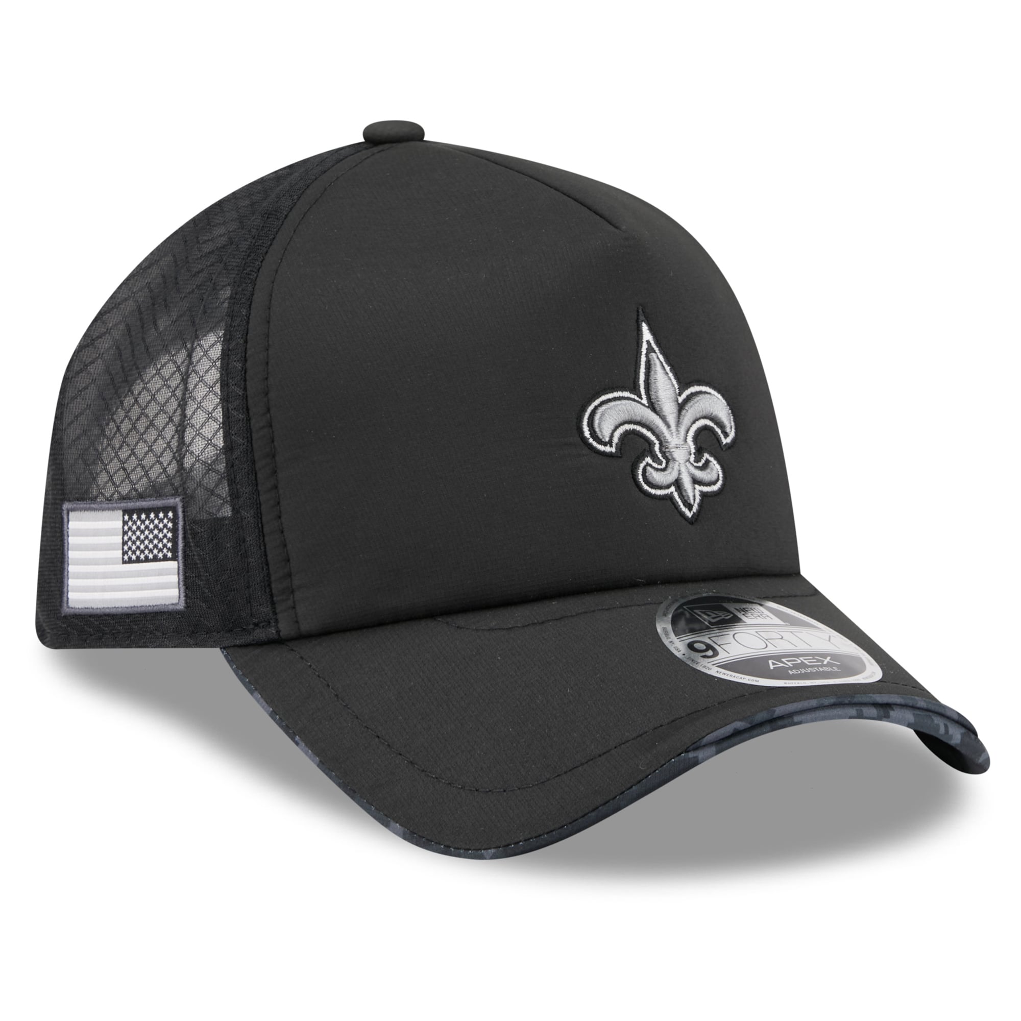 Men's New Era Black New Orleans Saints 2026 Salute To Service Apex 9FORTY Adjustable Trucker Hat