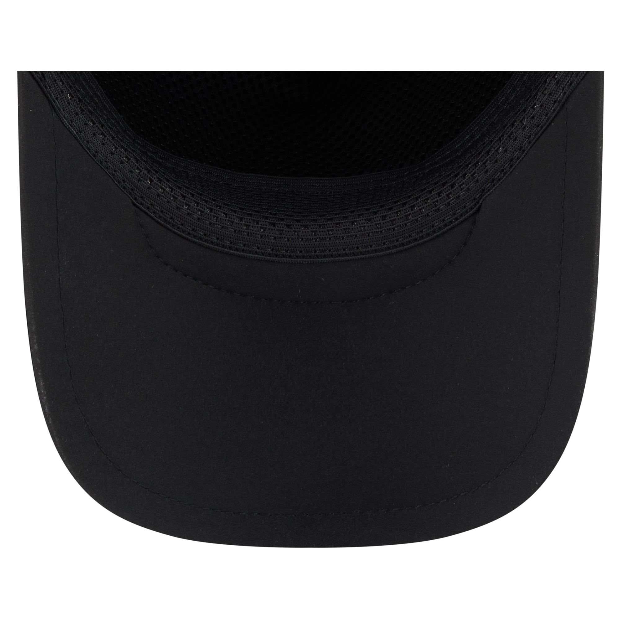 Men's New Era Black New Orleans Saints 2026 Sideline Apex 9FORTY Adjustable Trucker Hat