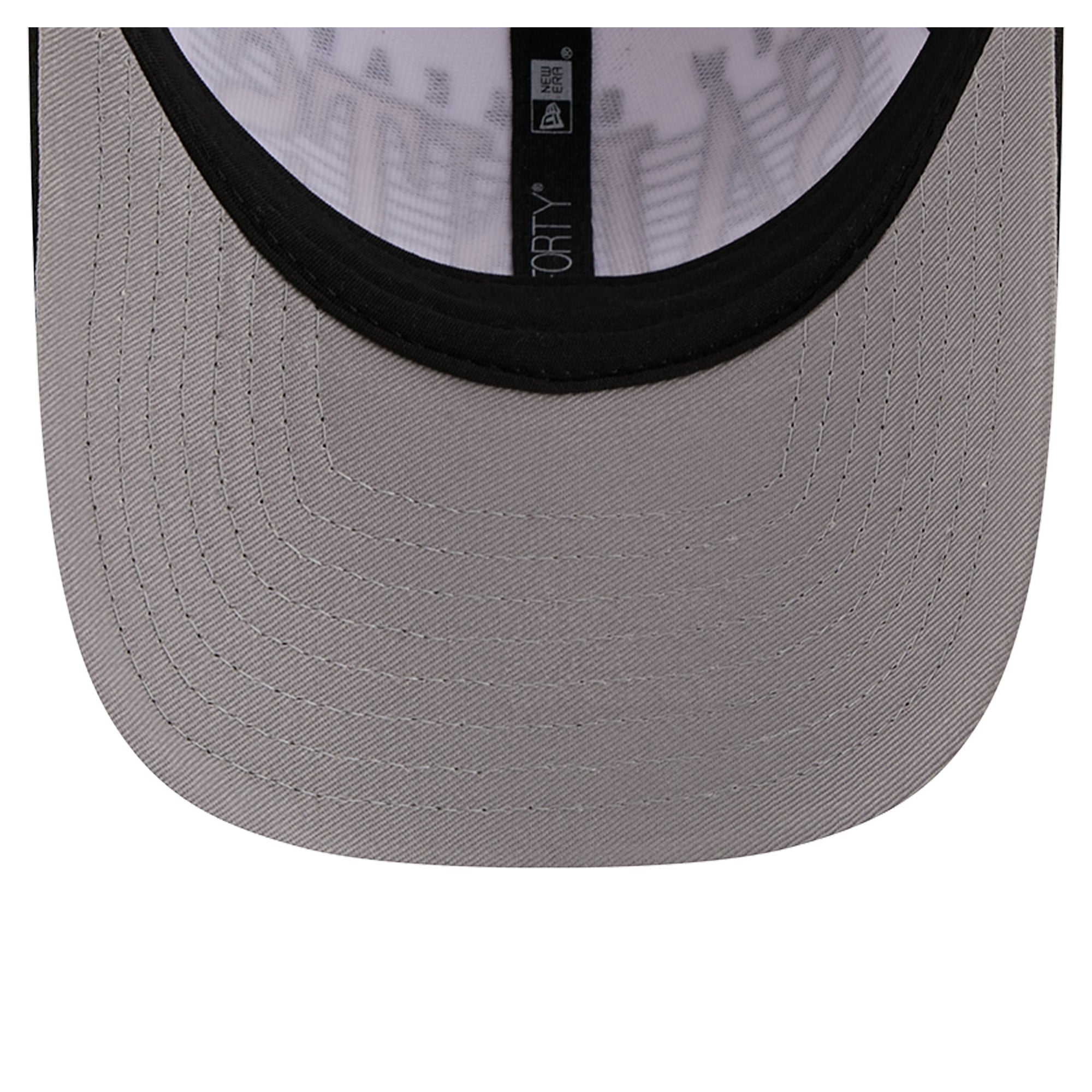 Casquette ajustable New Era blanche pour homme, modèle Loyal 9FORTY M-Crown des Saints de la Nouvelle-Orléans