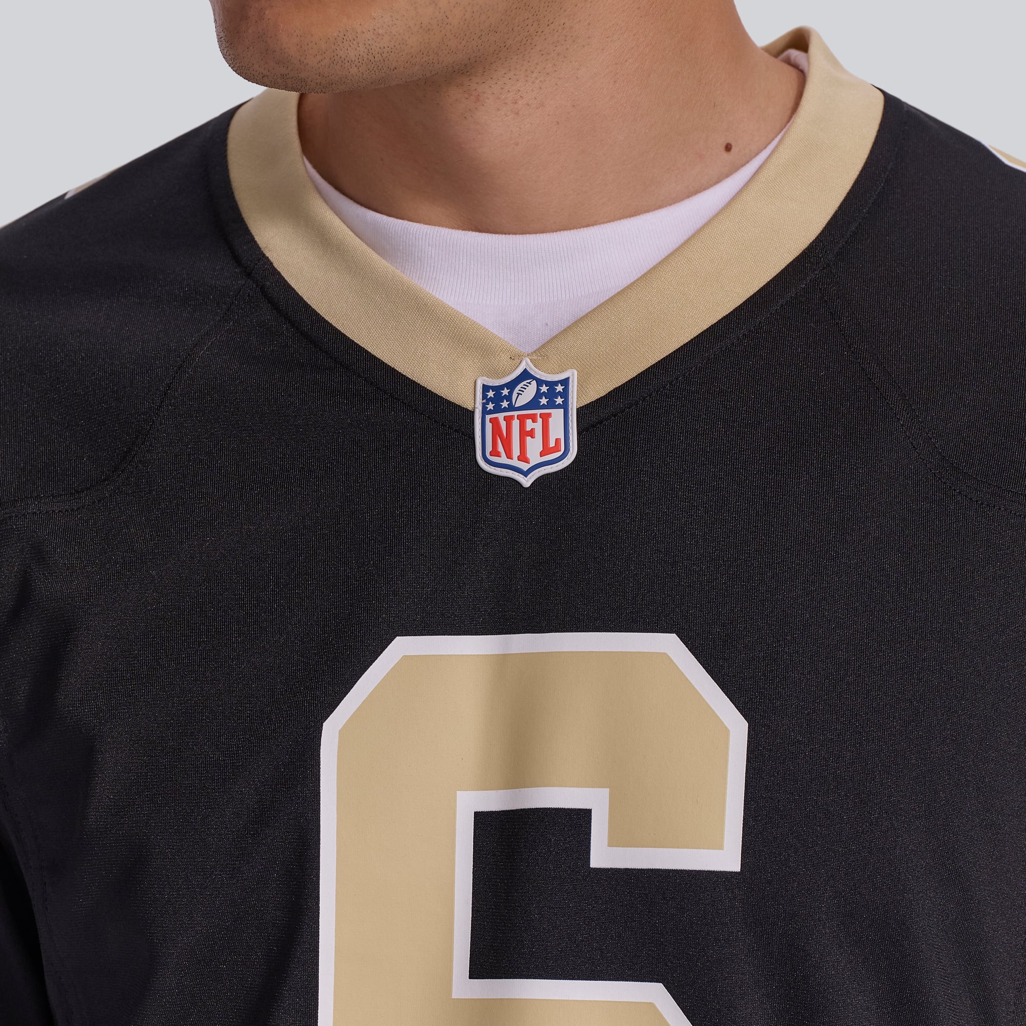 Maillot Nike Tyler Shough noir des Saints de la Nouvelle-Orléans pour homme