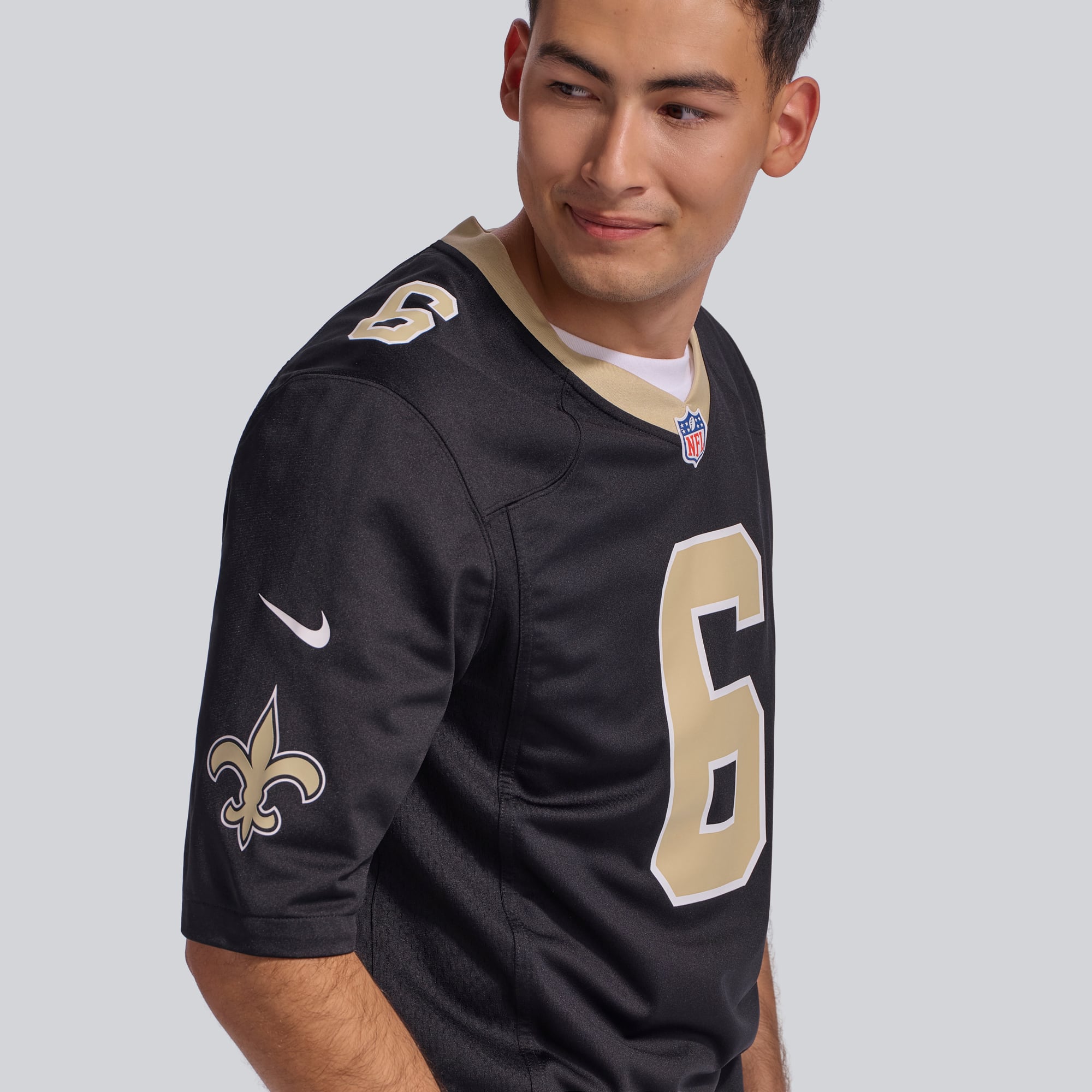 Maillot Nike Tyler Shough noir des Saints de la Nouvelle-Orléans pour homme