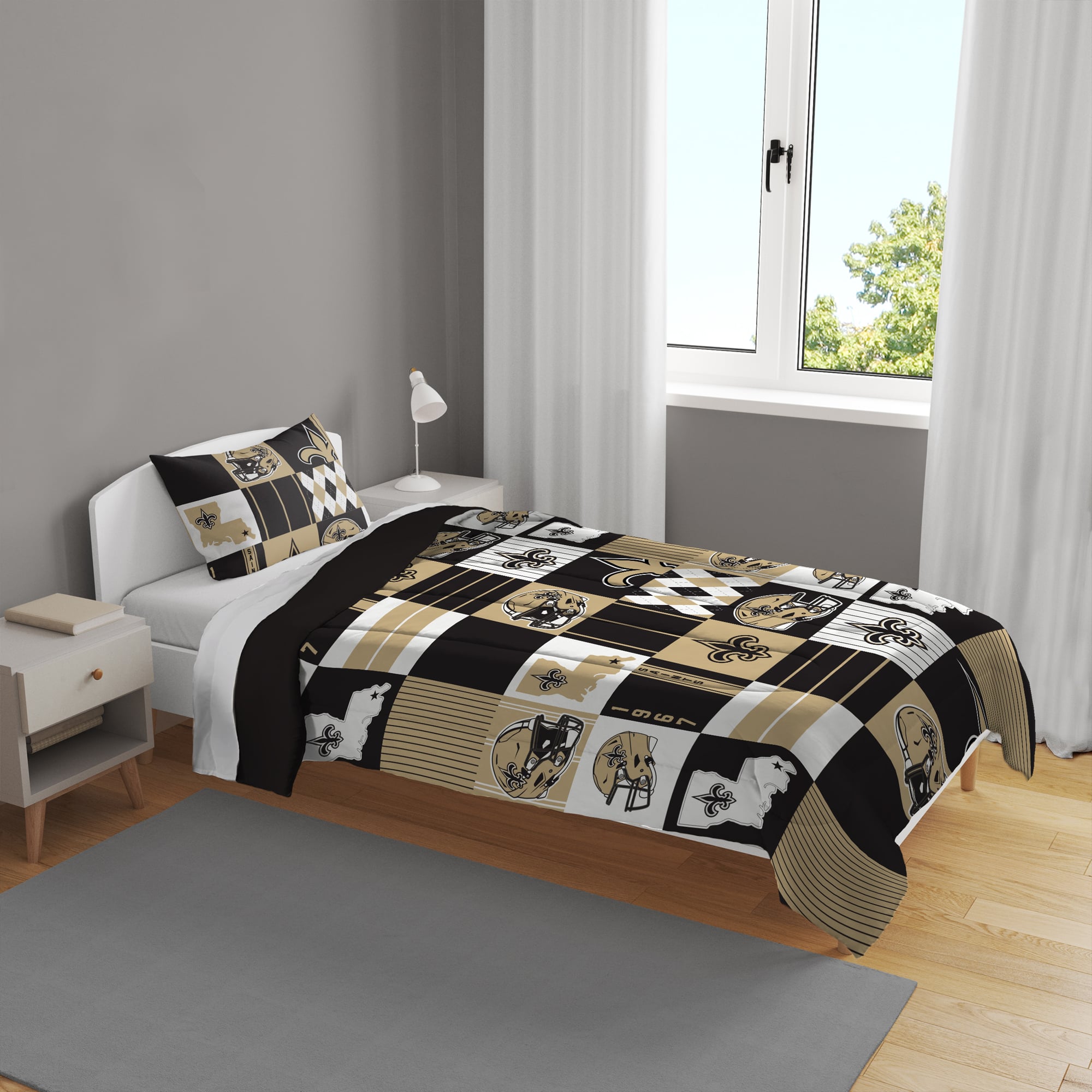 Pegasus New Orleans Saints Patchwork Plaid Two-Piece Twin/Twin XL Bed in a Bag Set