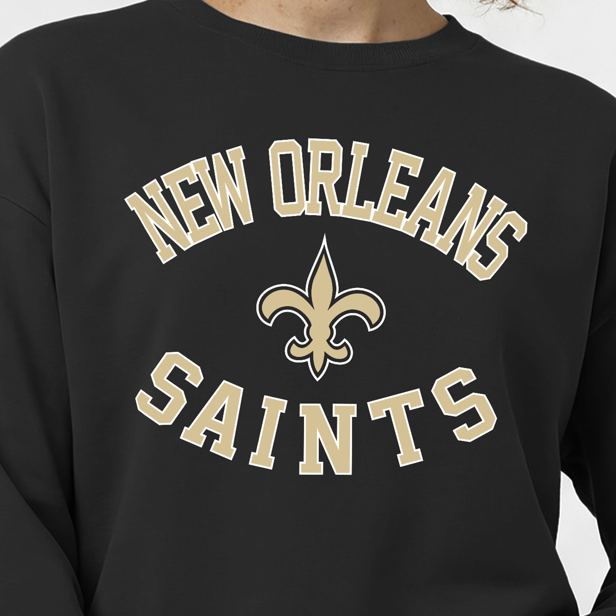 Women's Champion Black New Orleans Saints Heart & Soul Powerblend Sweatshirt